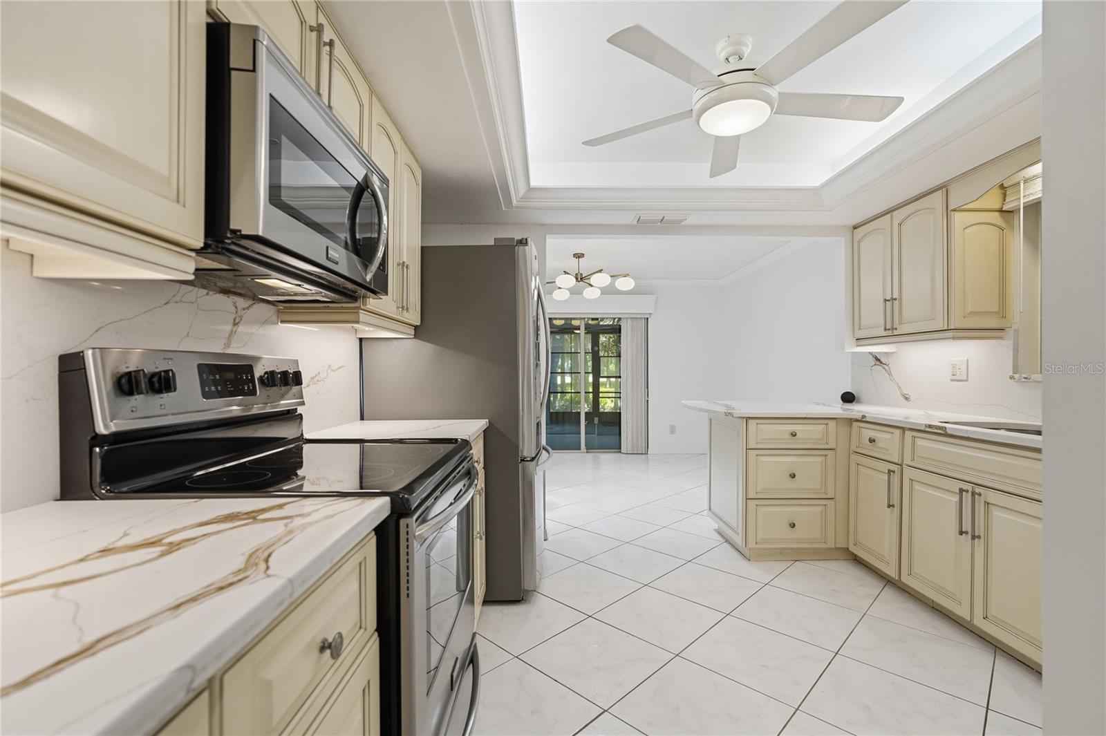Image 14 of 48 For 3071 Bolt Drive