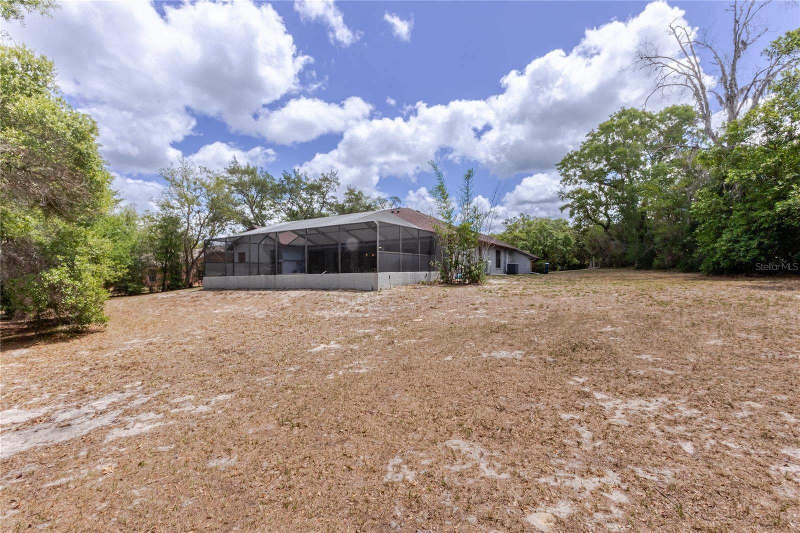 Image 48 of 52 For 14692 Linden Drive