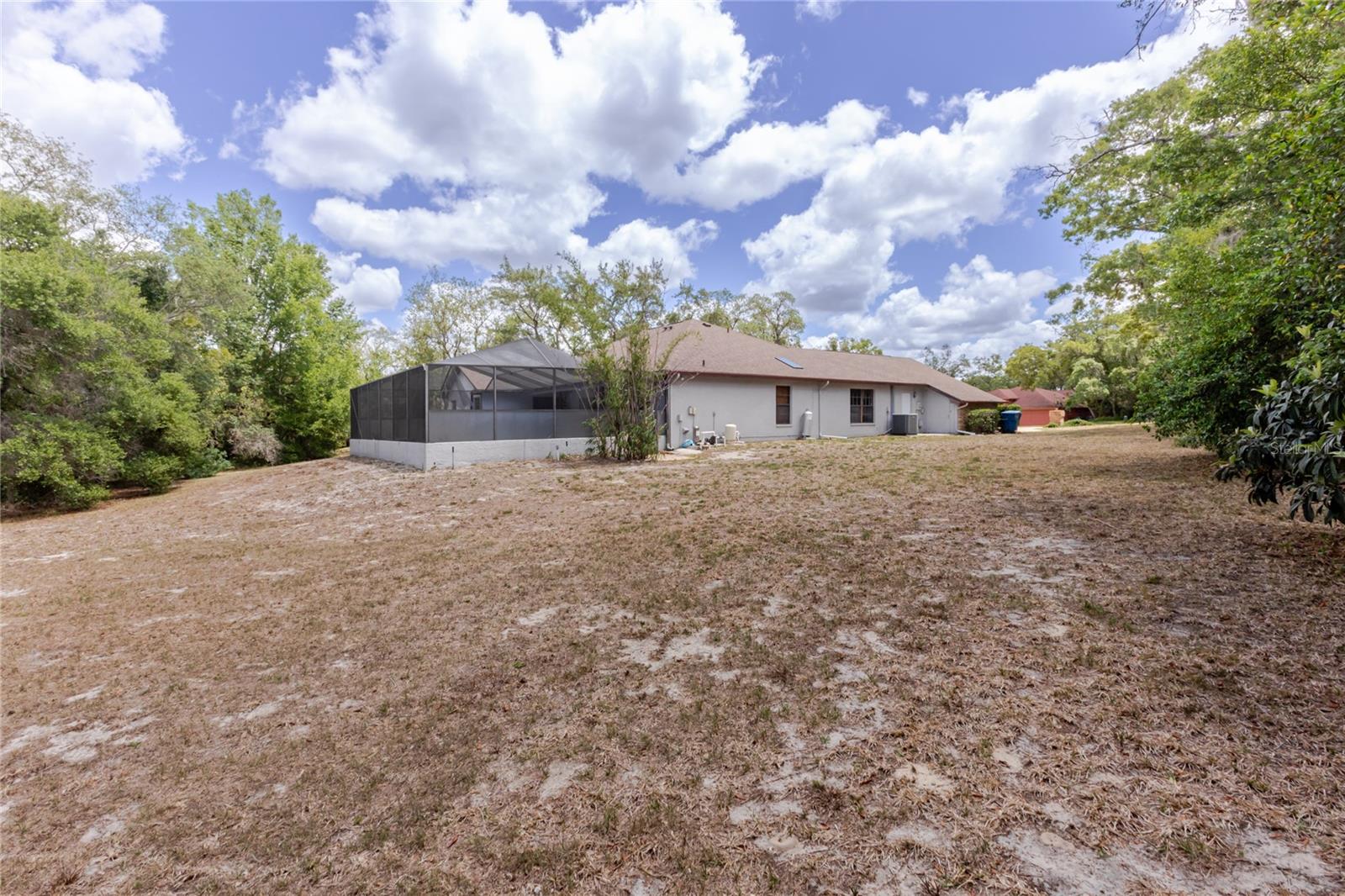 Image 50 of 52 For 14692 Linden Drive