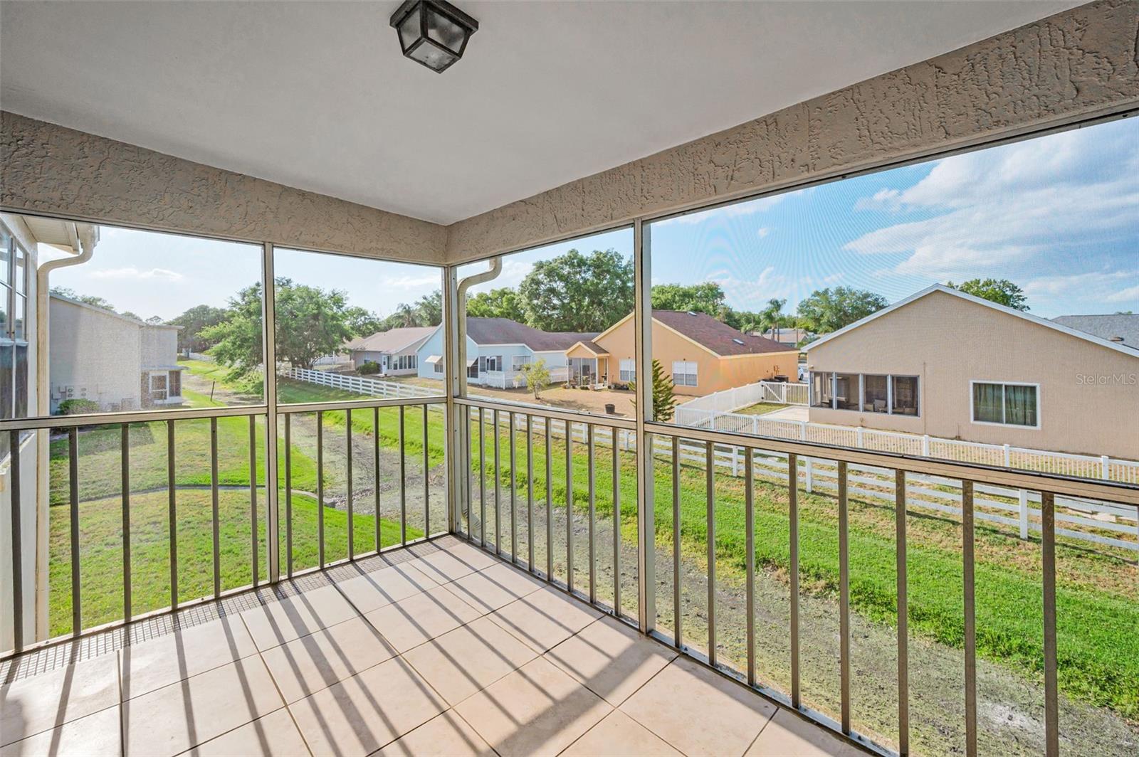 Image 25 of 73 For 7837 Hardwick Drive 327
