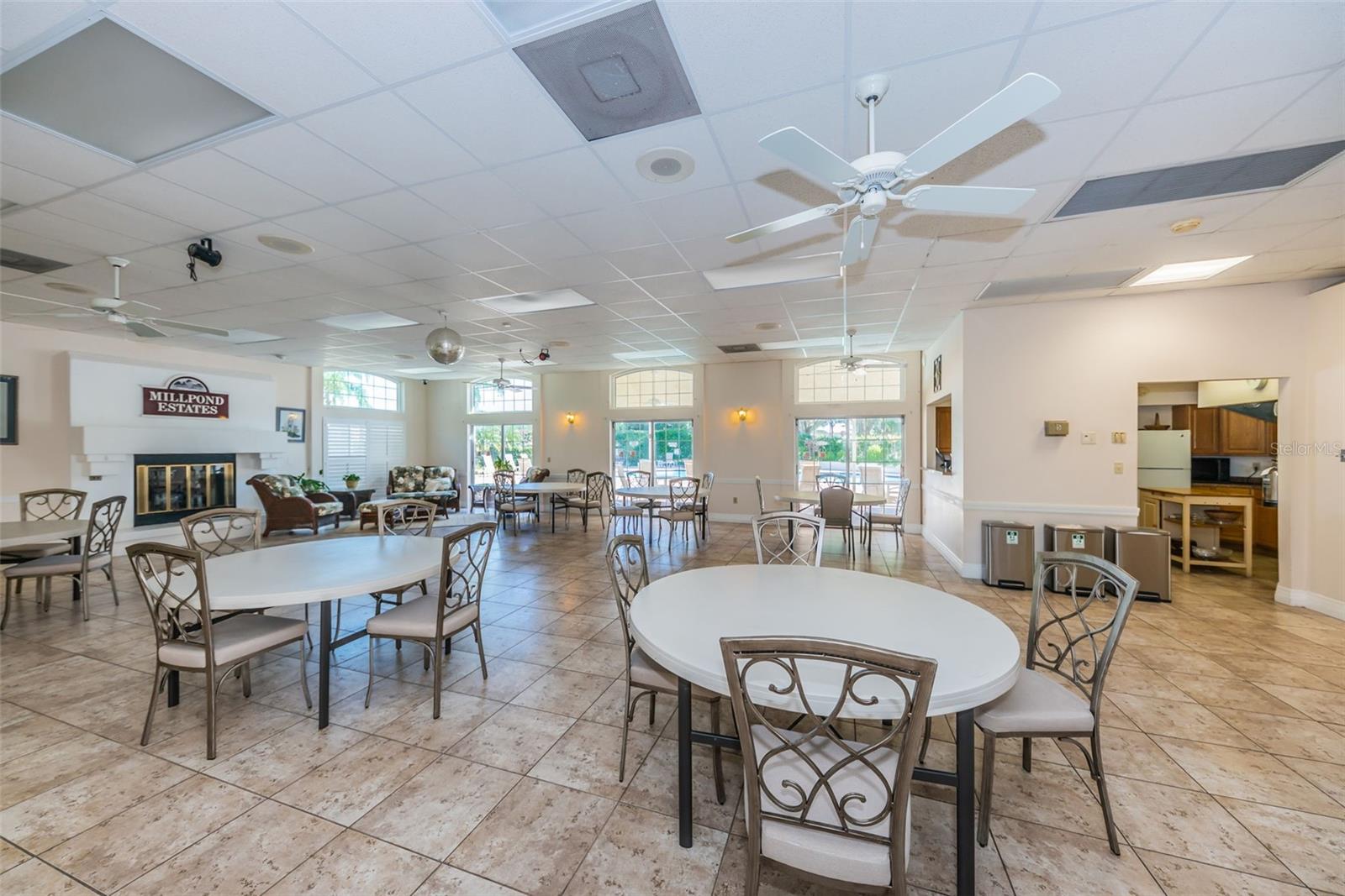 Image 50 of 73 For 7837 Hardwick Drive 327