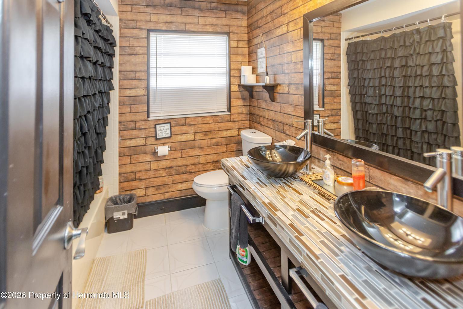 Image 15 of 43 For 9027 Bonnet Way