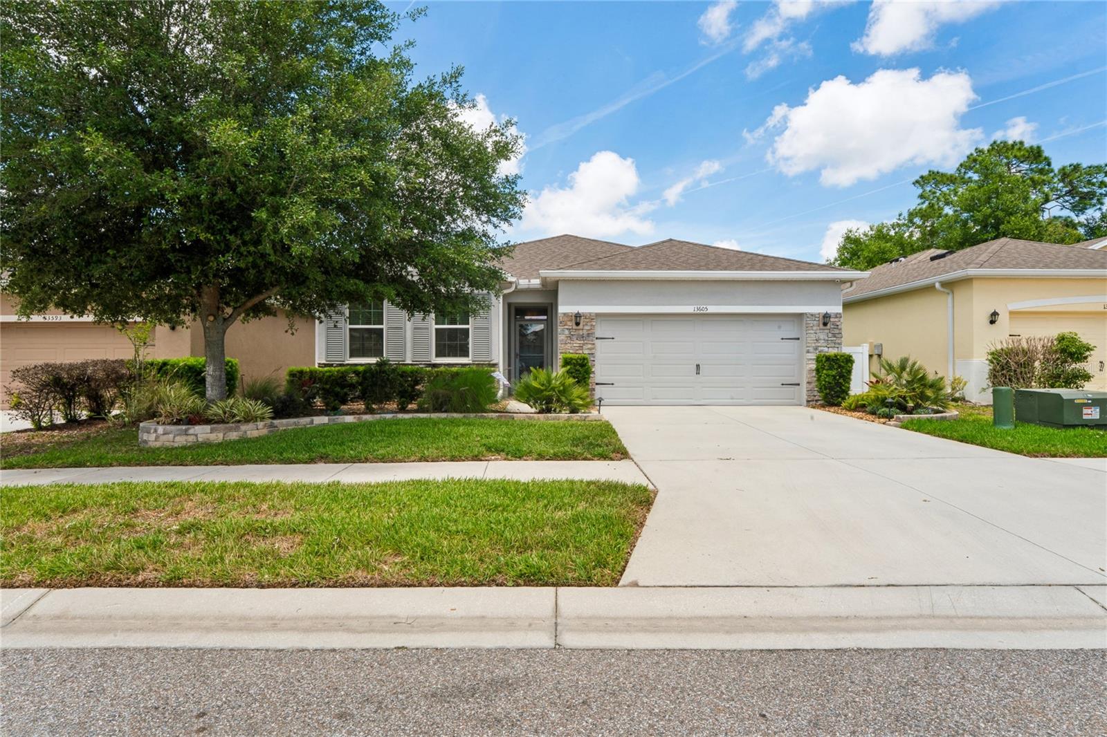 Image 3 of 64 For 13605 Paddington Way