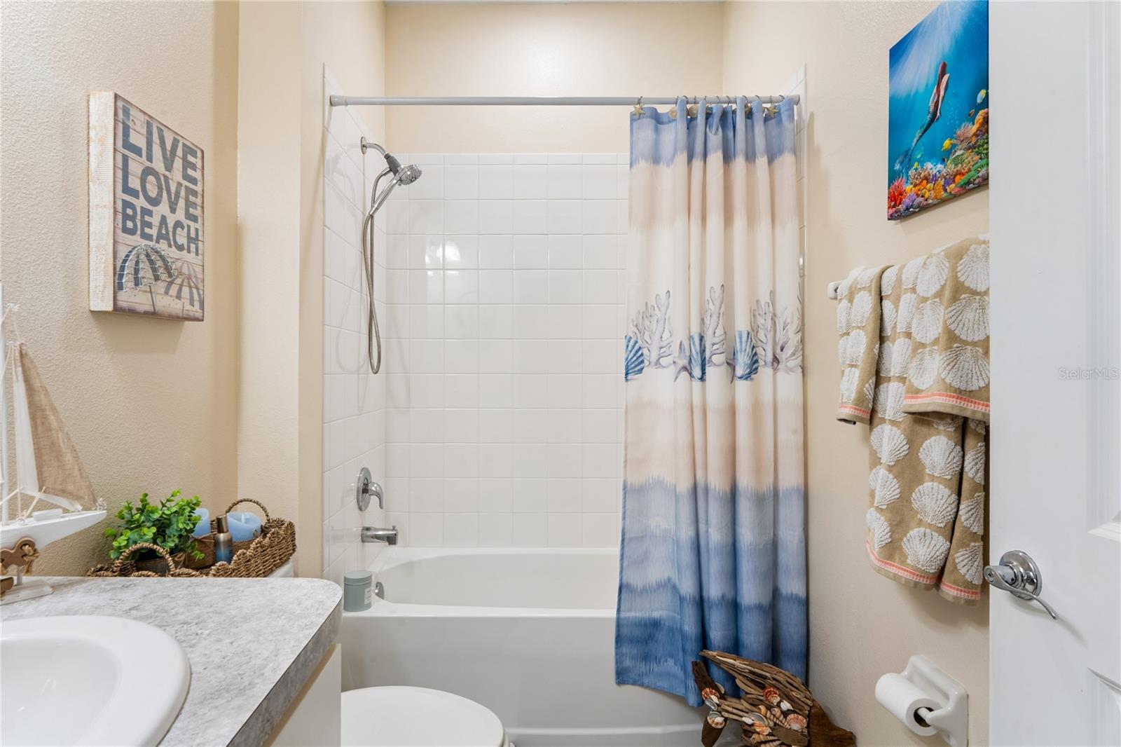 Image 30 of 64 For 13605 Paddington Way