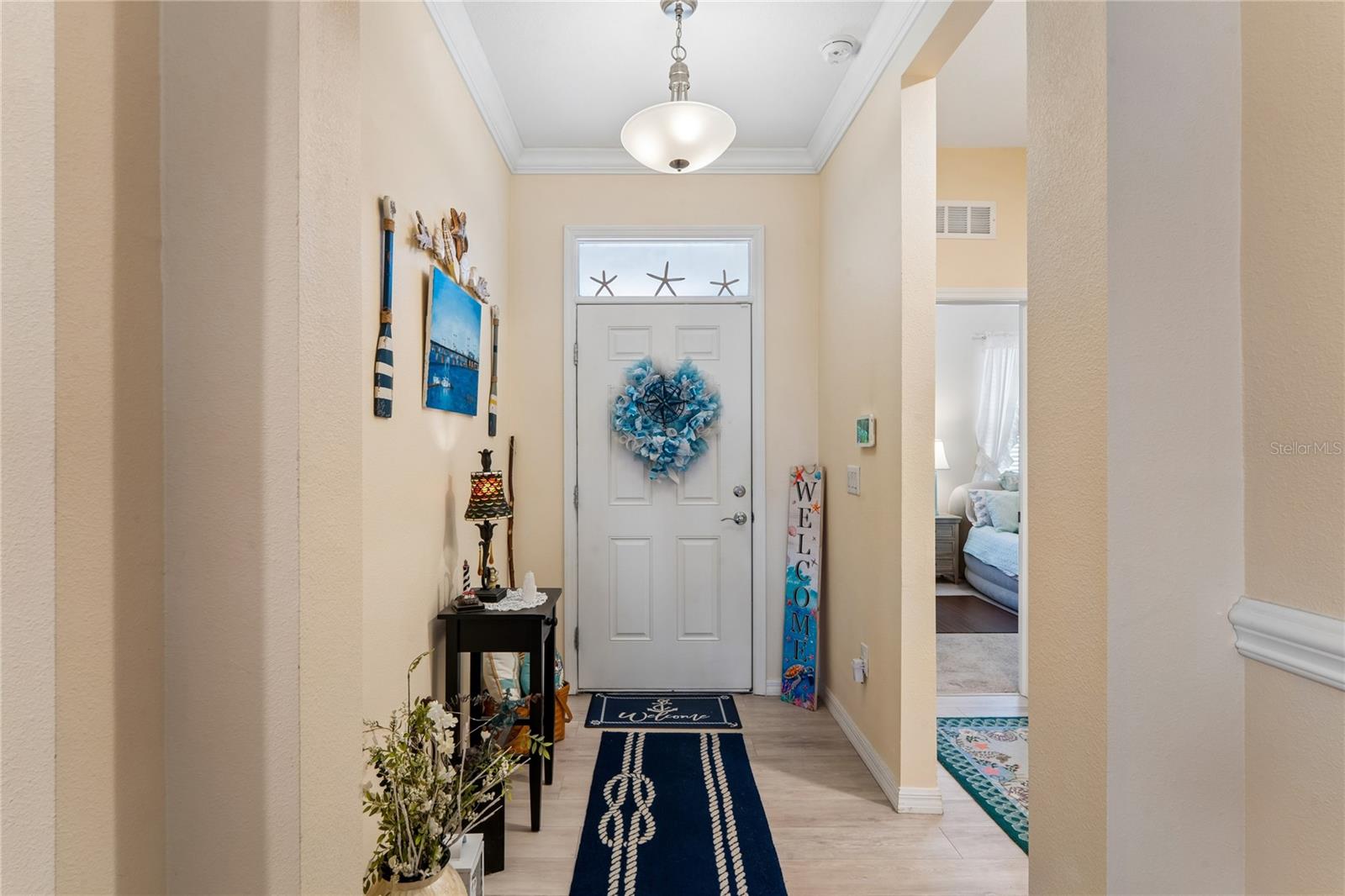 Image 4 of 64 For 13605 Paddington Way