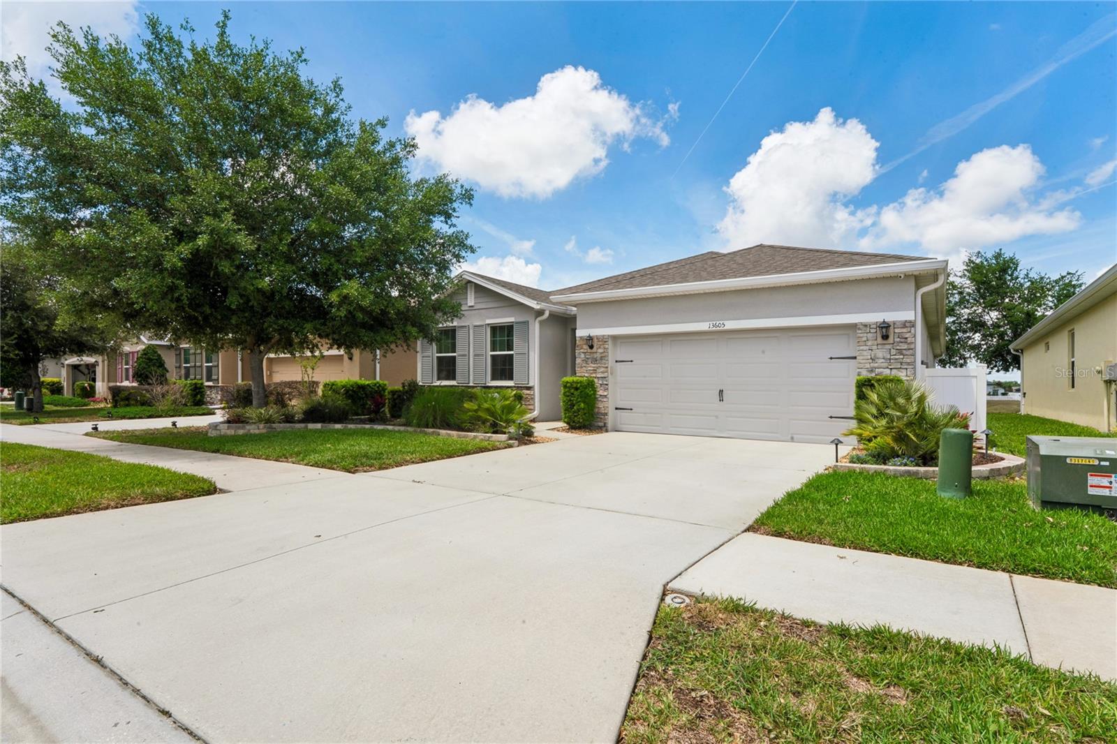 Image 50 of 64 For 13605 Paddington Way