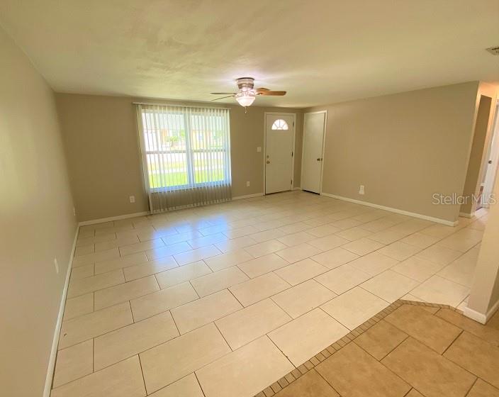 Image 3 of 12 For 39014 South Avenue