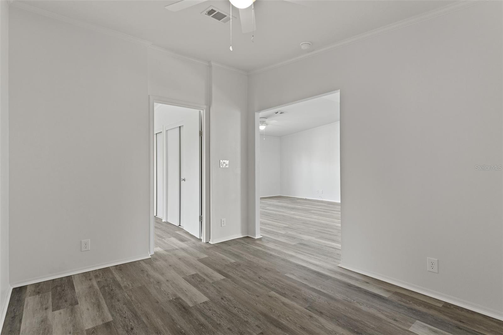 Image 20 of 52 For 9457 Scepter Avenue