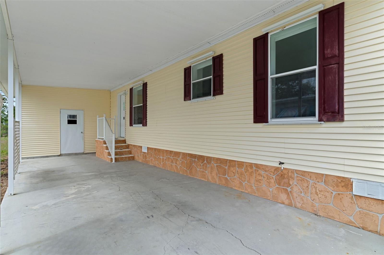 Image 5 of 52 For 9457 Scepter Avenue