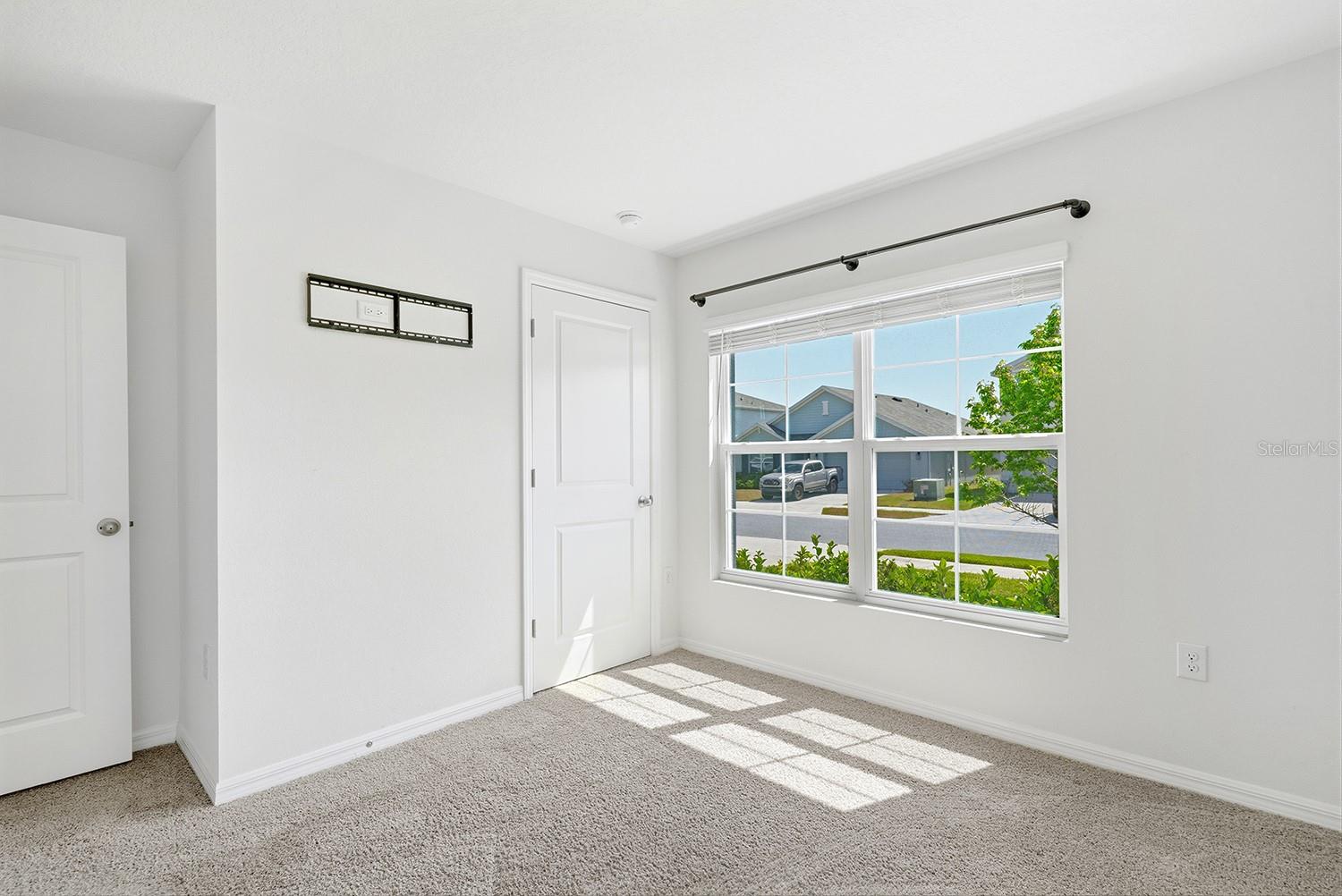 Image 12 of 62 For 13196 Golden Lime Avenue