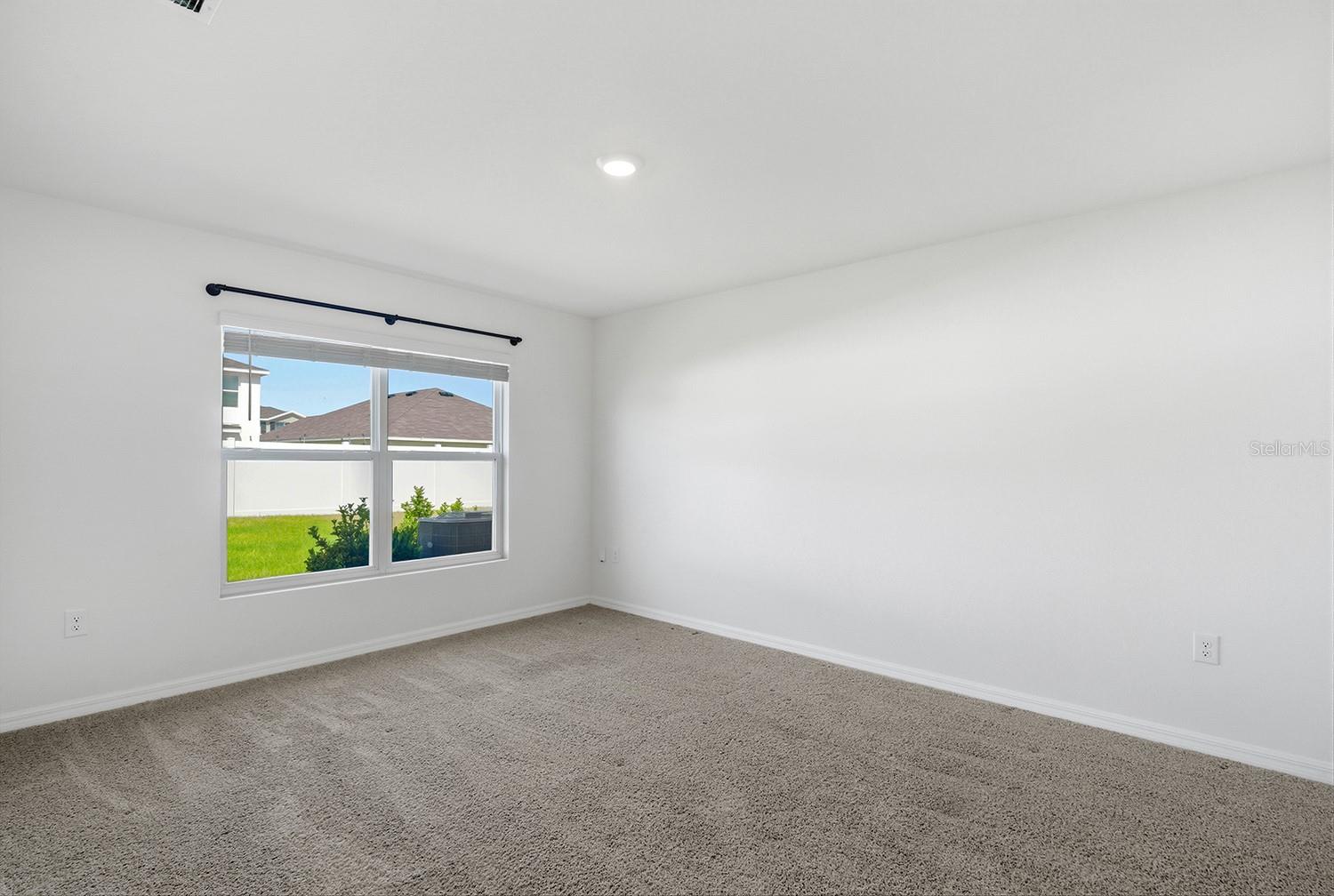 Image 26 of 62 For 13196 Golden Lime Avenue