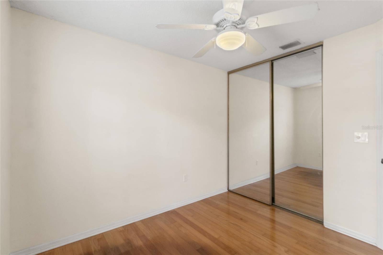 Listing photo id 11 for 8907 Whistler Way