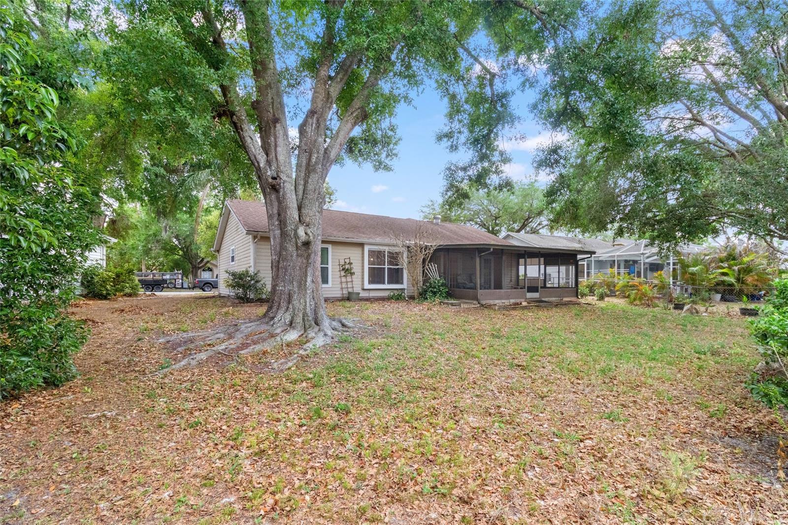 Listing photo id 26 for 8907 Whistler Way