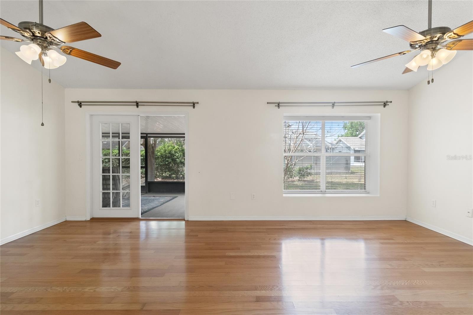 Listing photo id 1 for 8907 Whistler Way
