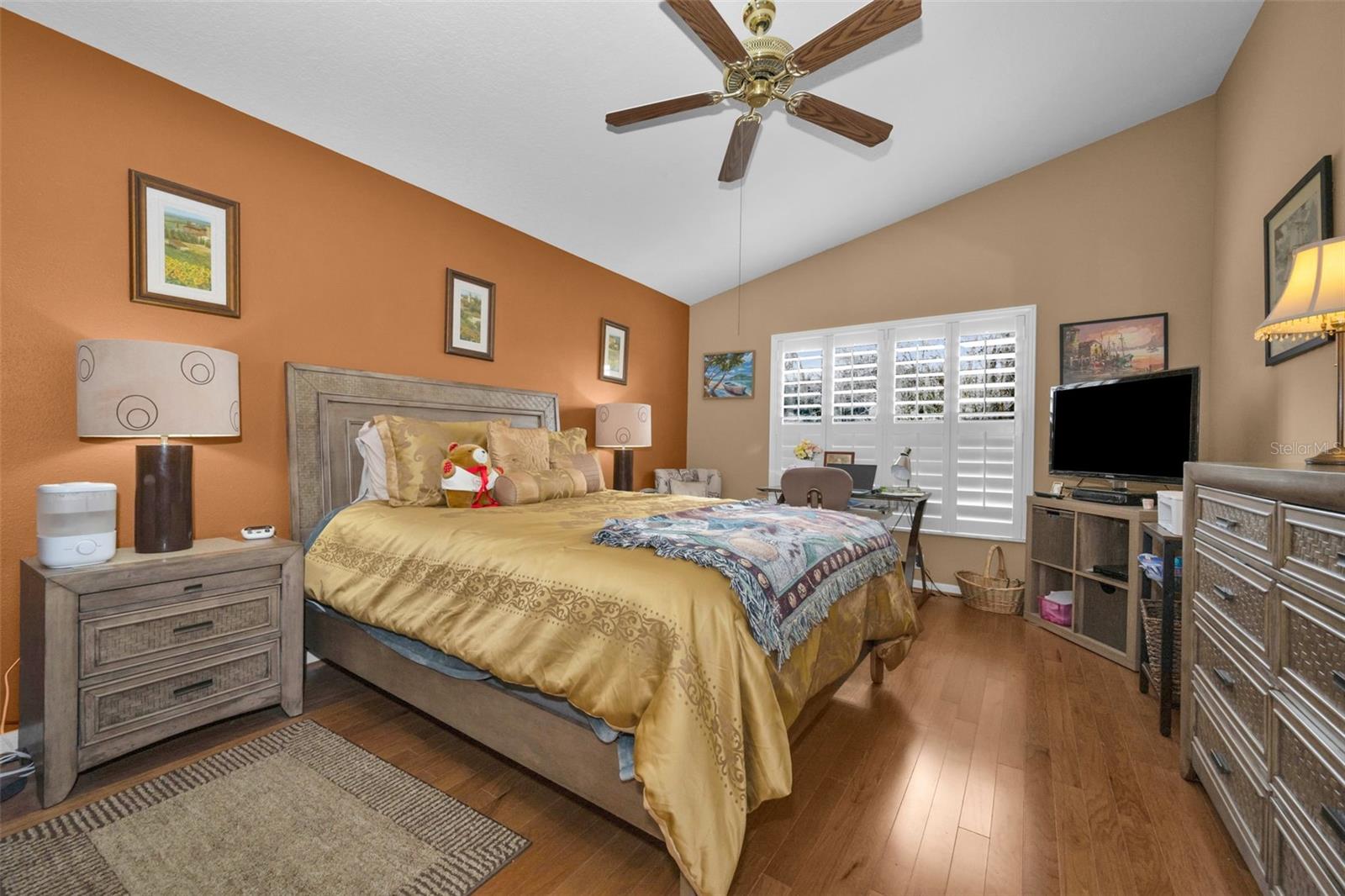 Image 11 of 23 For 9630 Green Needle Drive