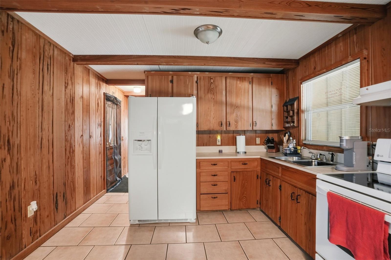 Image 18 of 61 For 14350 191st Street