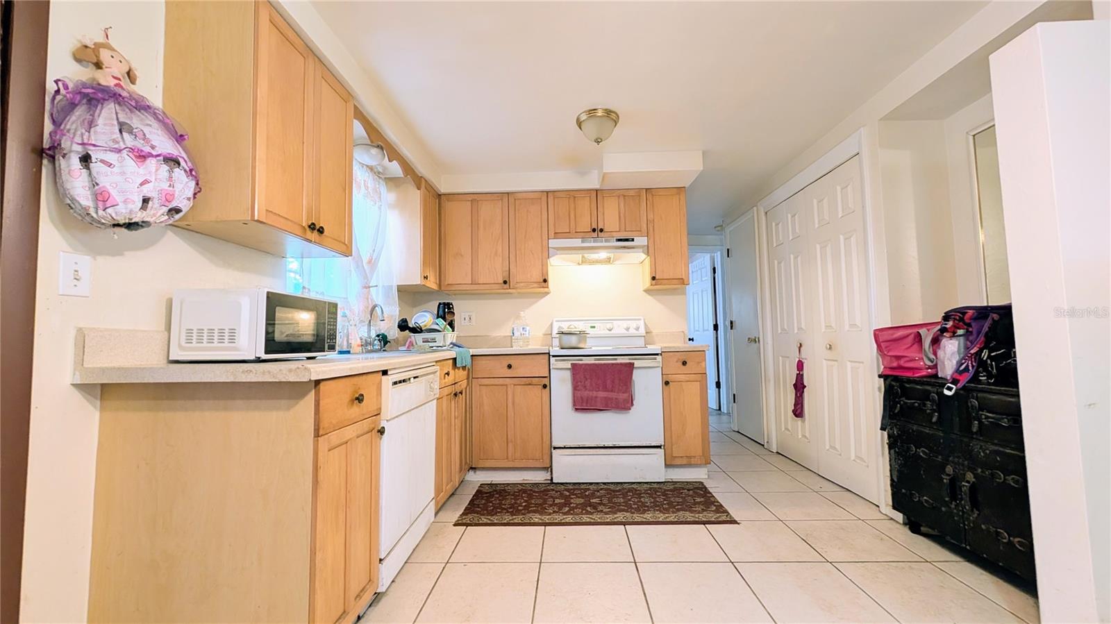 Image 15 of 37 For 4737 Longwood Avenue