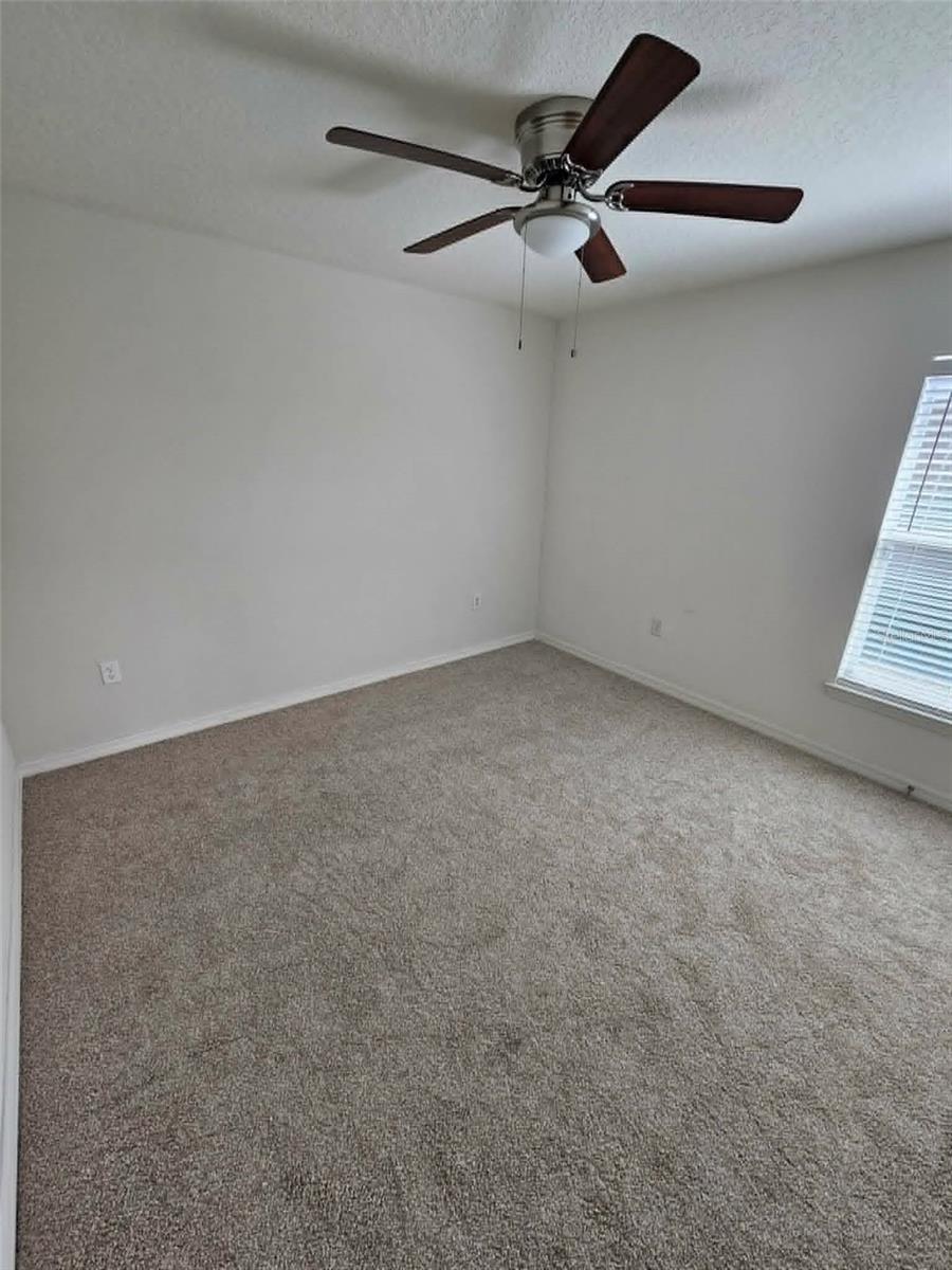 Image 16 of 27 For 30939 Water Lily Drive