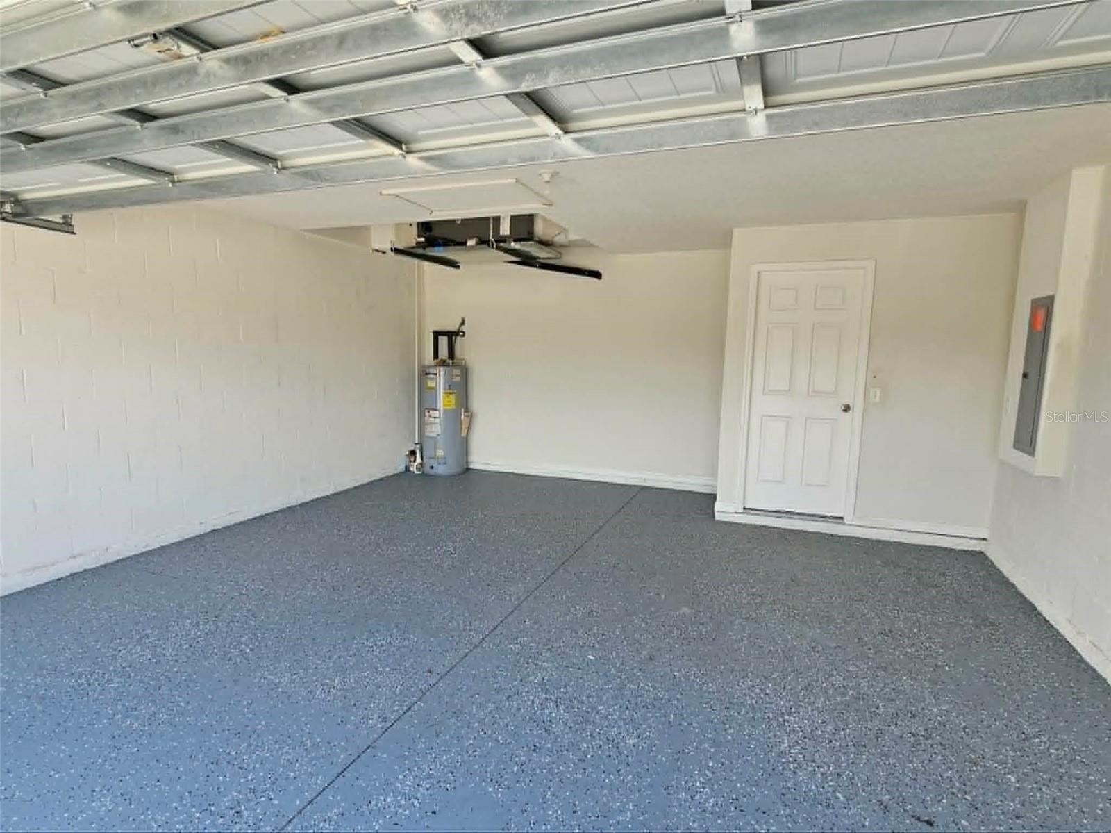 Image 19 of 27 For 30939 Water Lily Drive