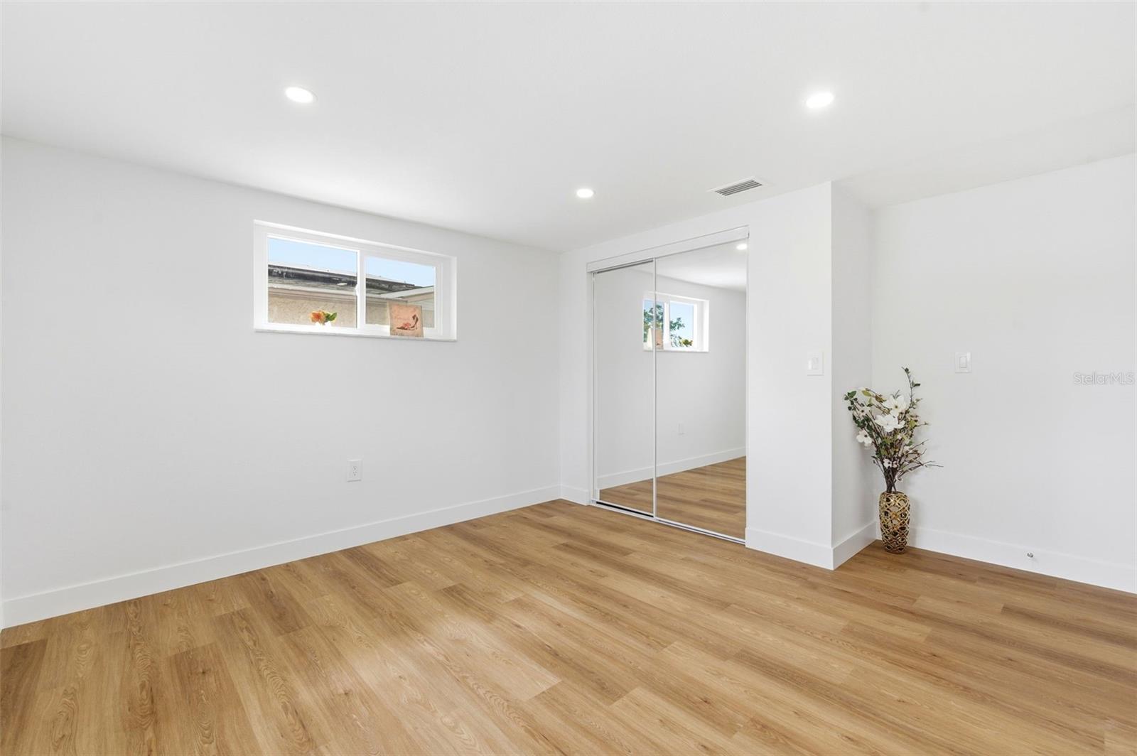 Image 37 of 86 For 5306 Palafox Drive