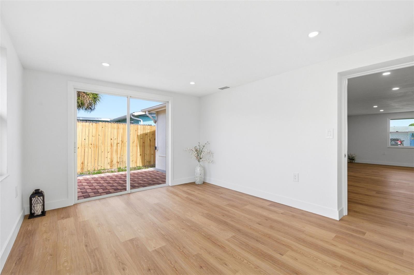 Image 46 of 86 For 5306 Palafox Drive