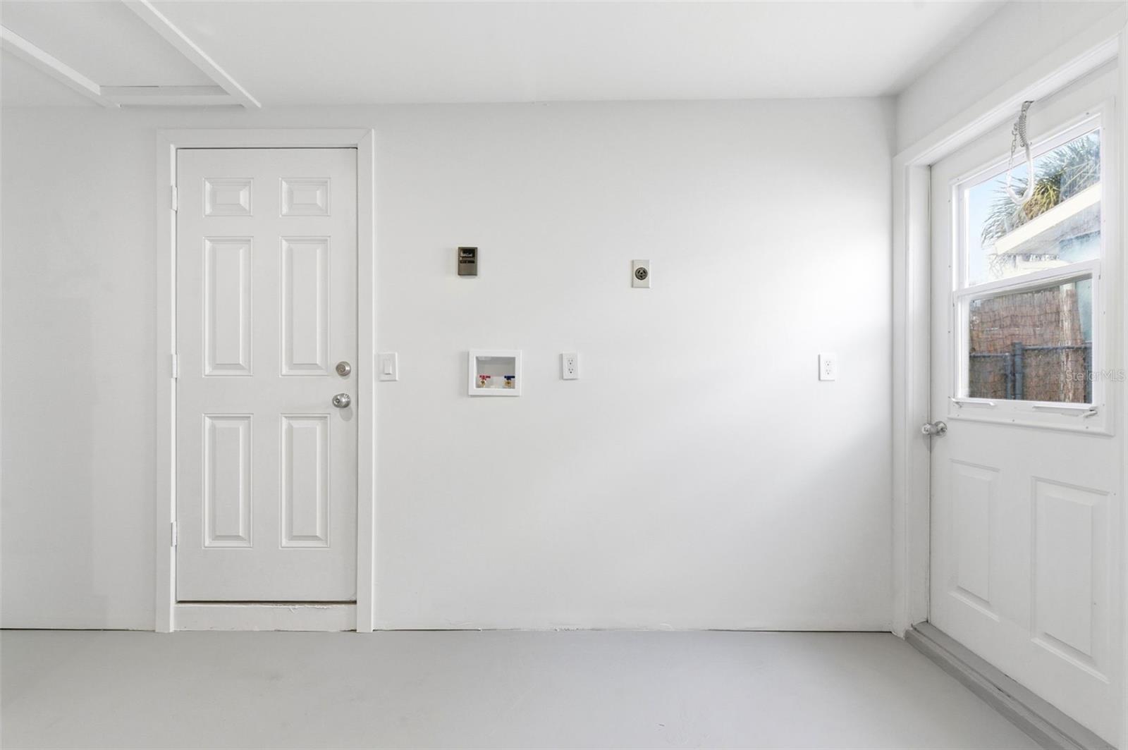 Image 52 of 86 For 5306 Palafox Drive