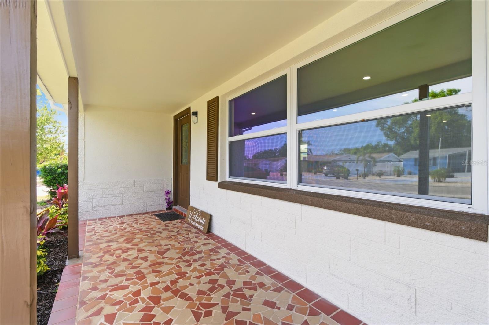Image 6 of 86 For 5306 Palafox Drive