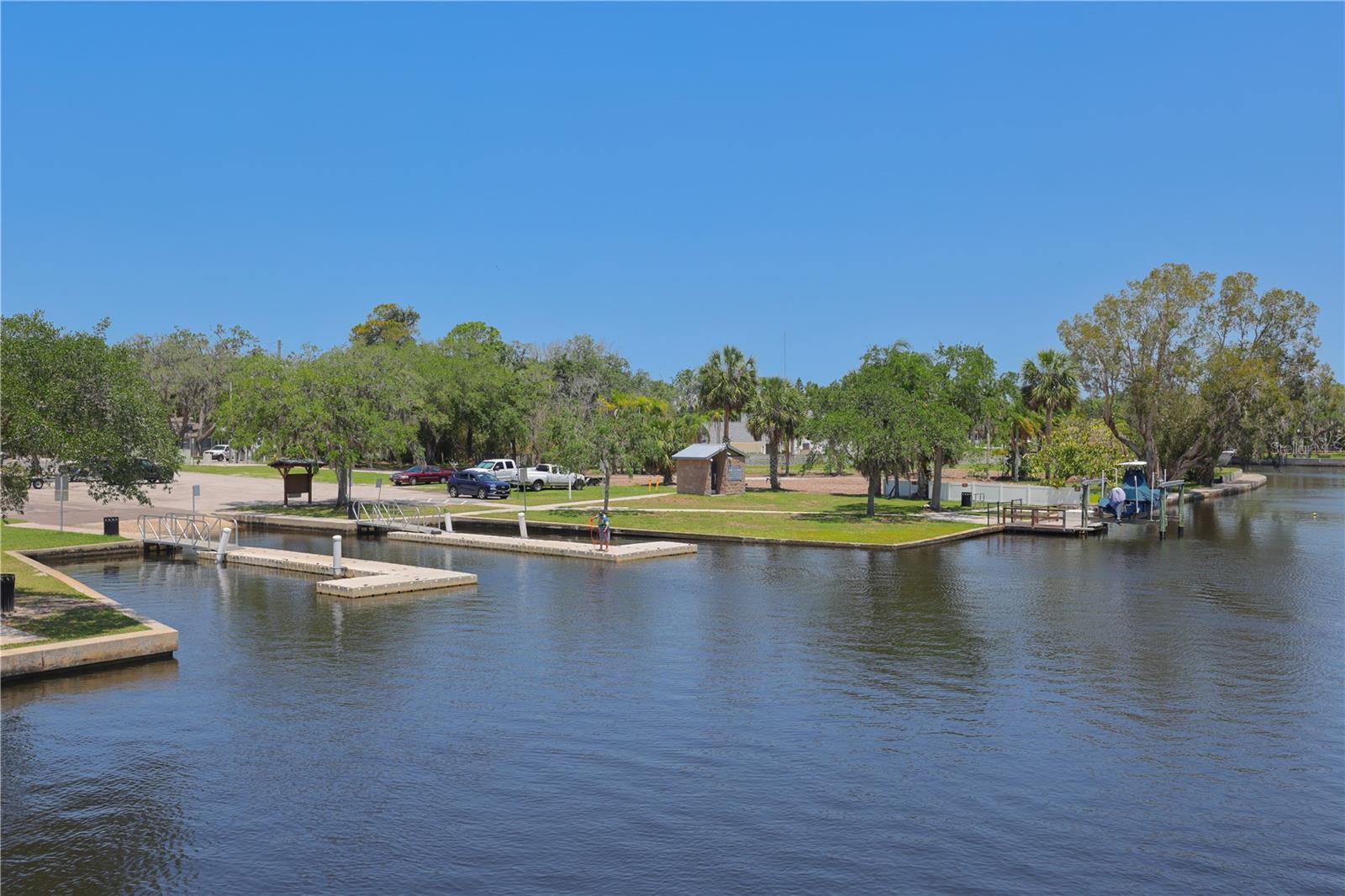 Image 83 of 86 For 5306 Palafox Drive