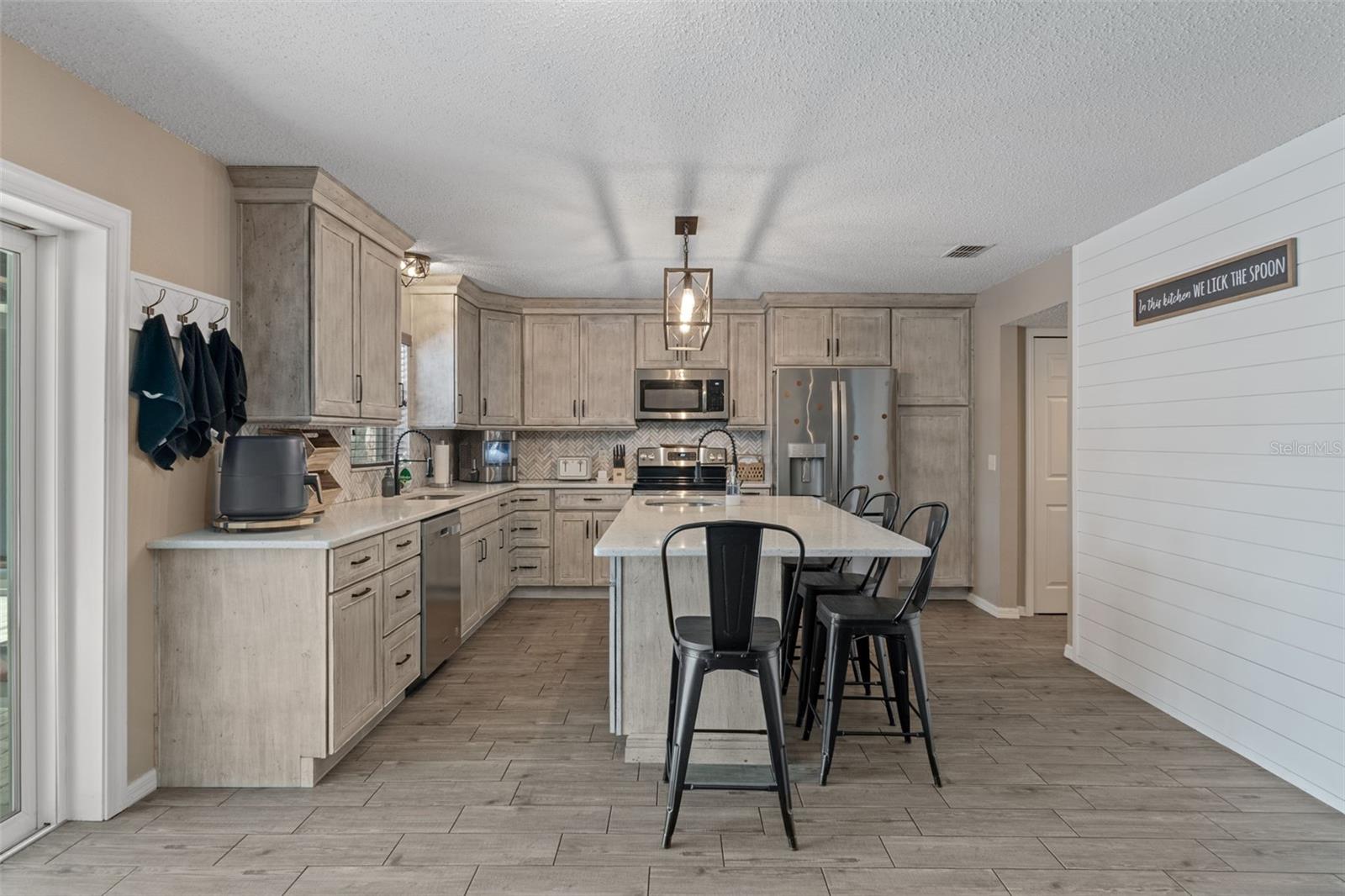 Image 12 of 68 For 2451 Deltona Boulevard