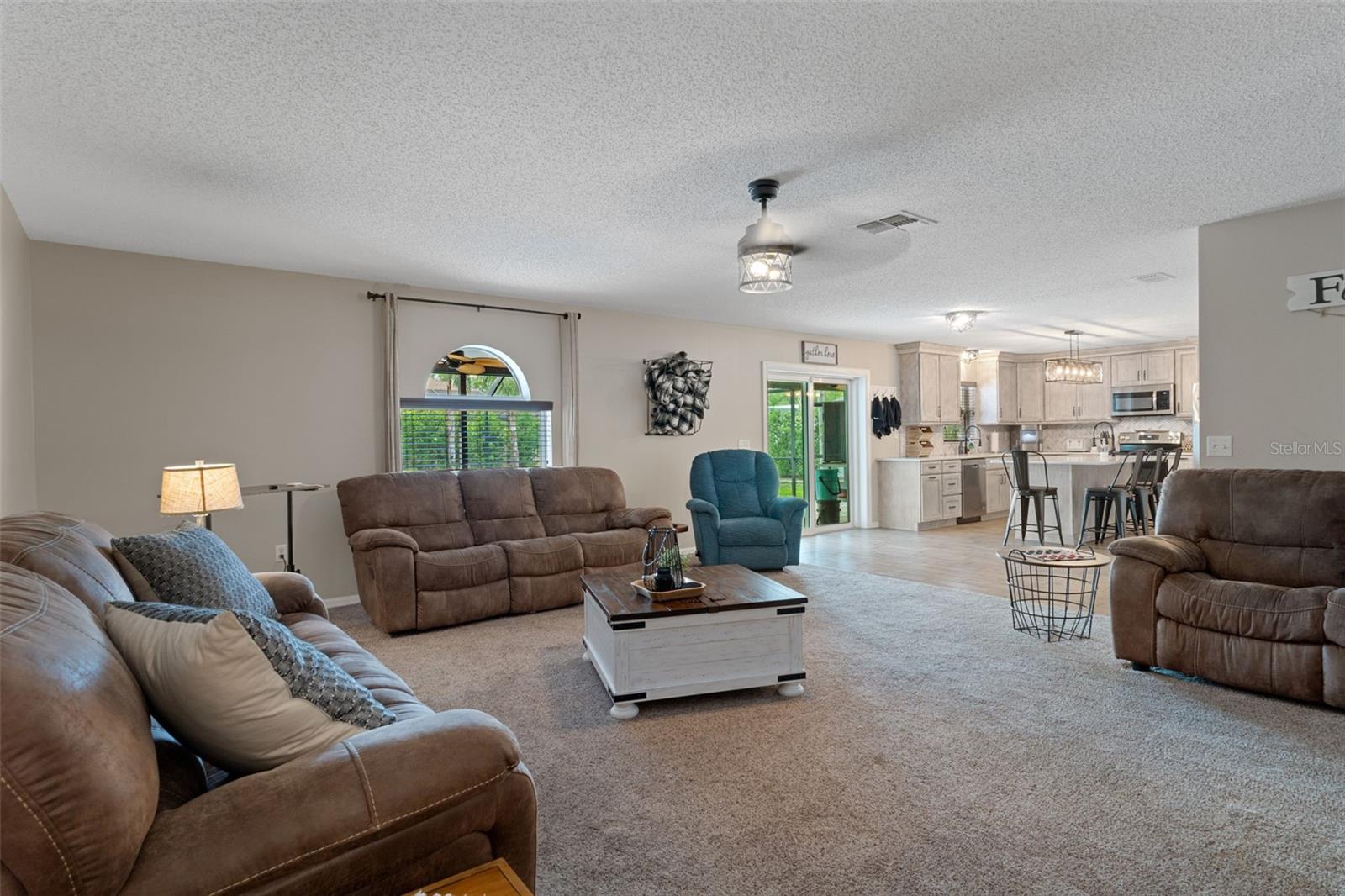 Image 20 of 68 For 2451 Deltona Boulevard
