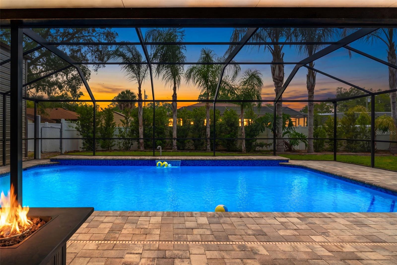 Image 3 of 68 For 2451 Deltona Boulevard