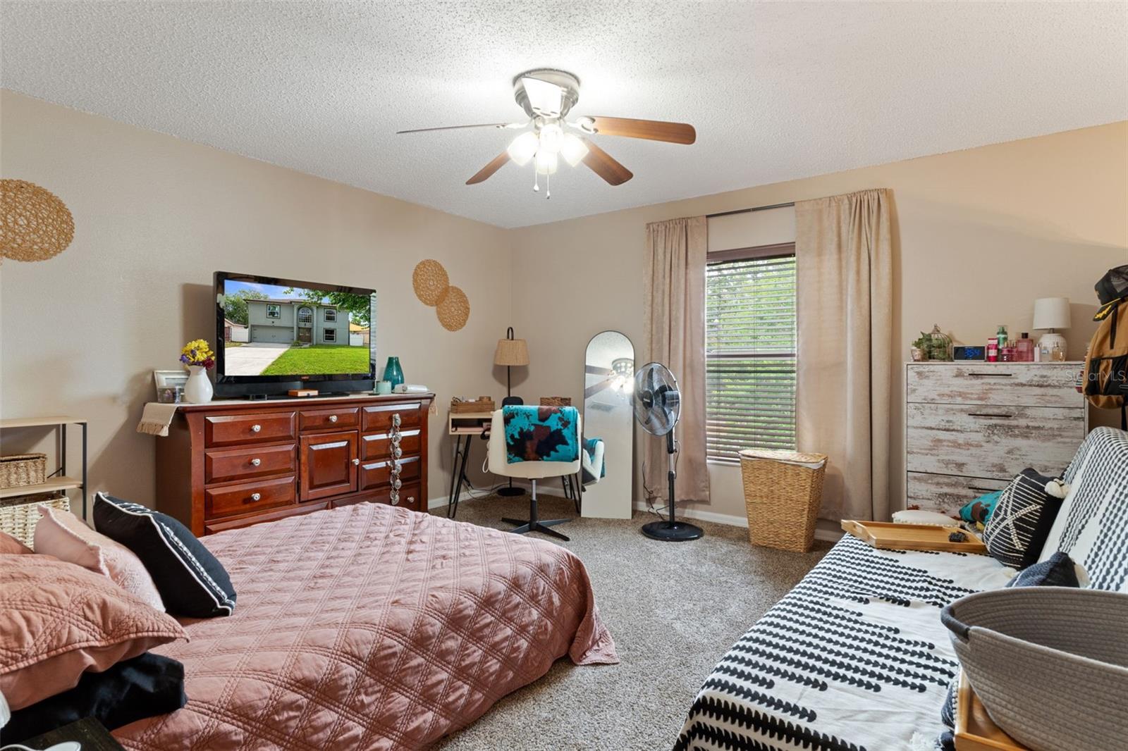 Image 32 of 68 For 2451 Deltona Boulevard