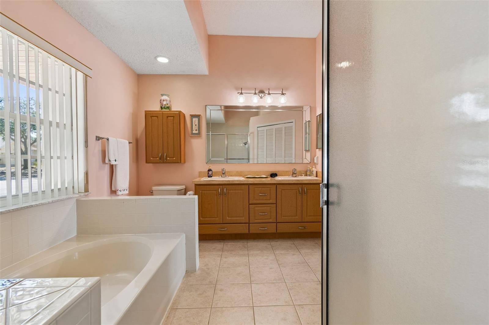 Image 30 of 35 For 907 Brittany Park Boulevard