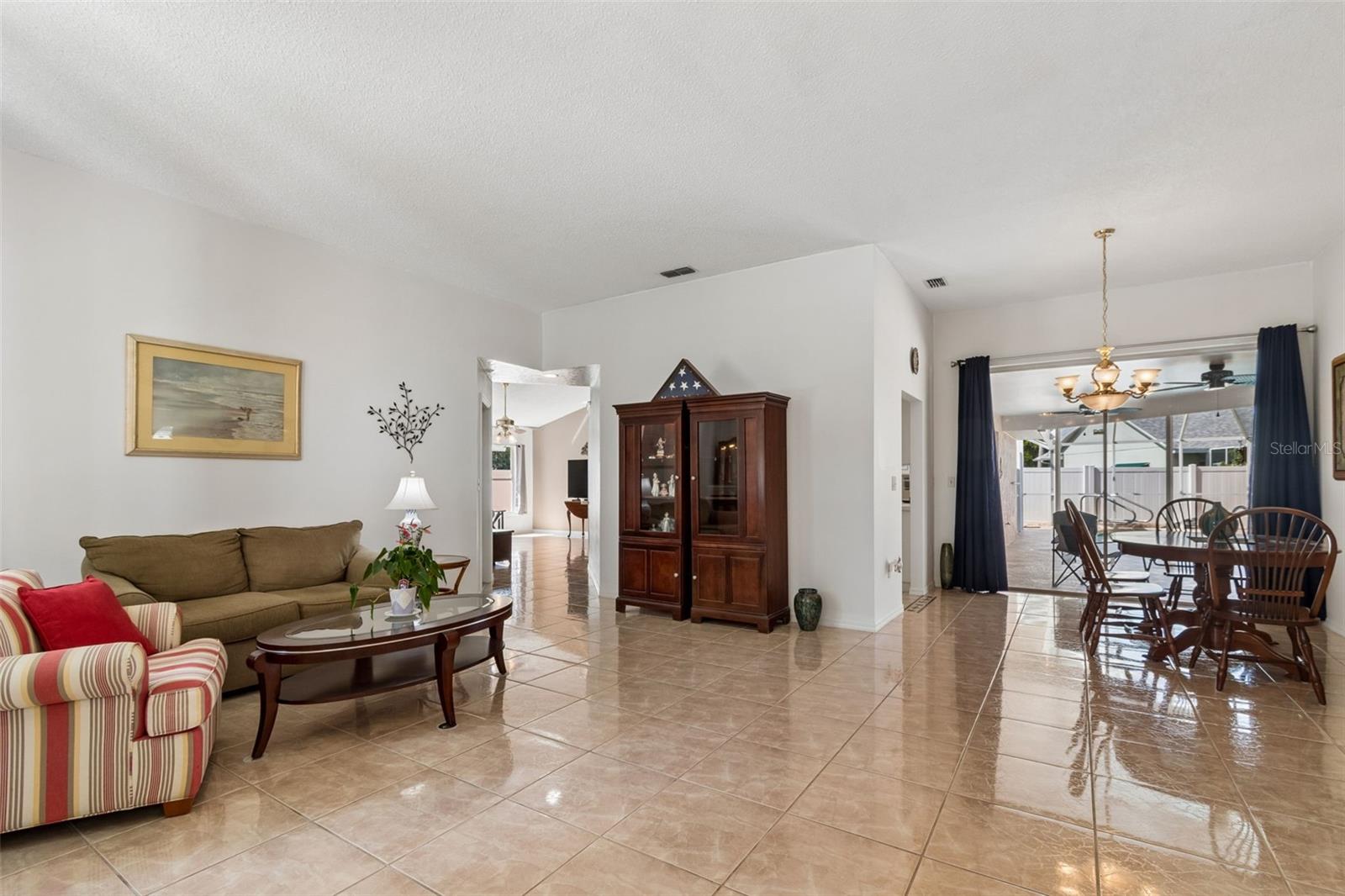 Image 5 of 35 For 907 Brittany Park Boulevard