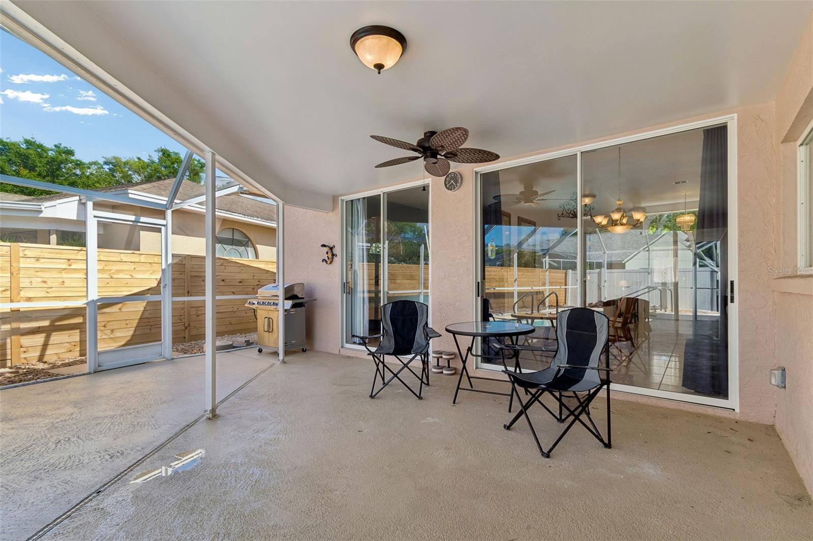 Image 9 of 35 For 907 Brittany Park Boulevard