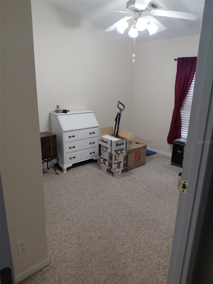 Image 13 of 23 For 8401 Weatherford Avenue