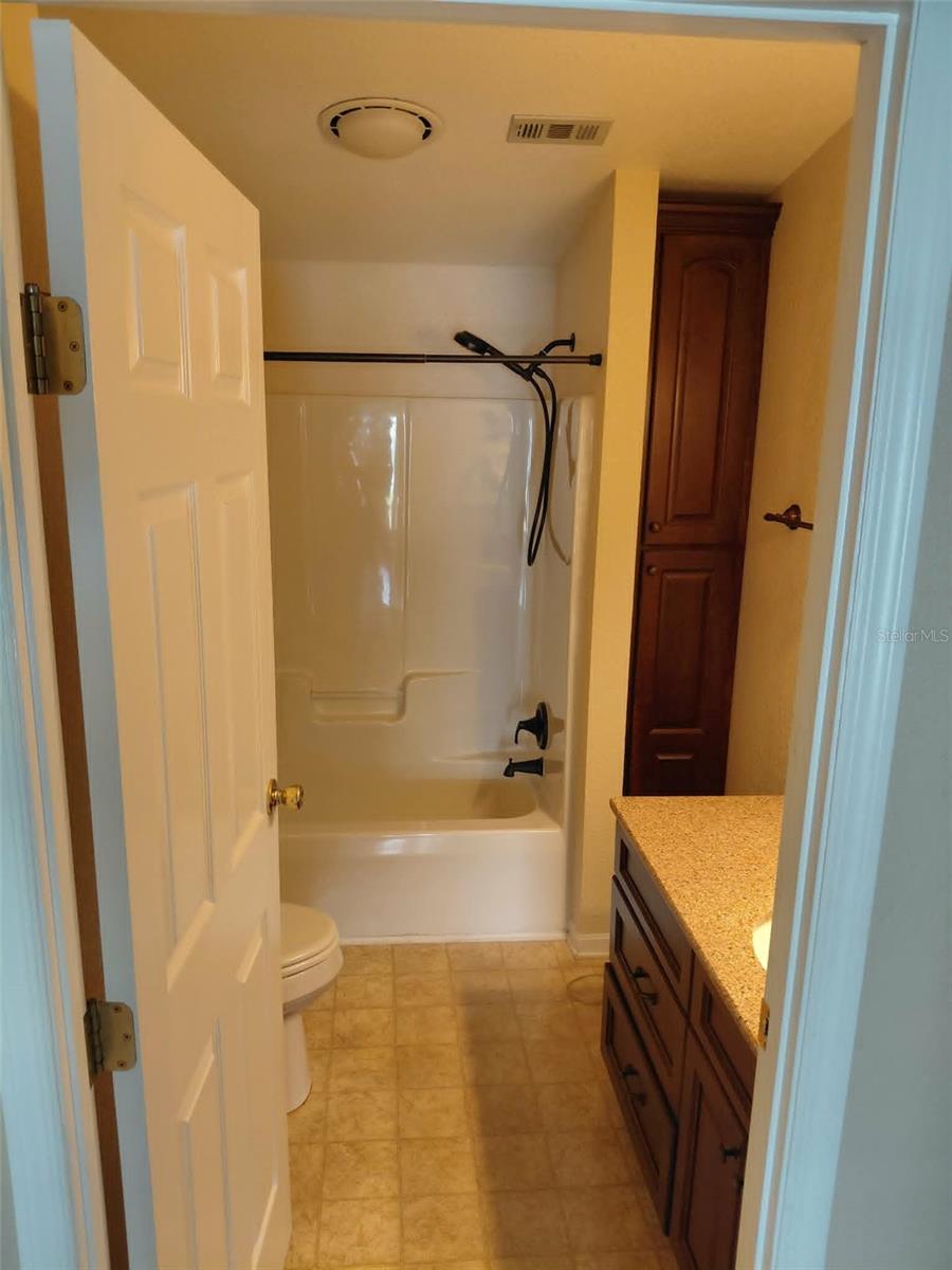 Image 15 of 23 For 8401 Weatherford Avenue