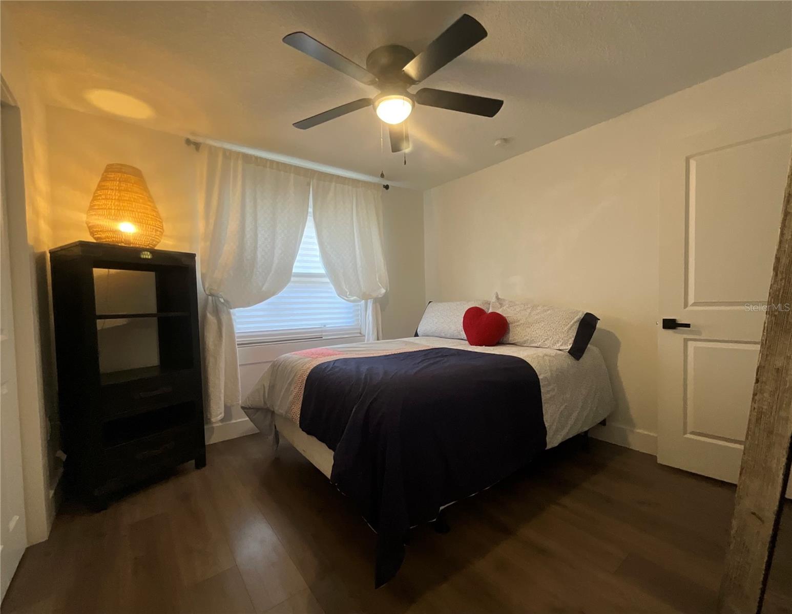 Image 12 of 33 For 8625 Woodcrest Drive