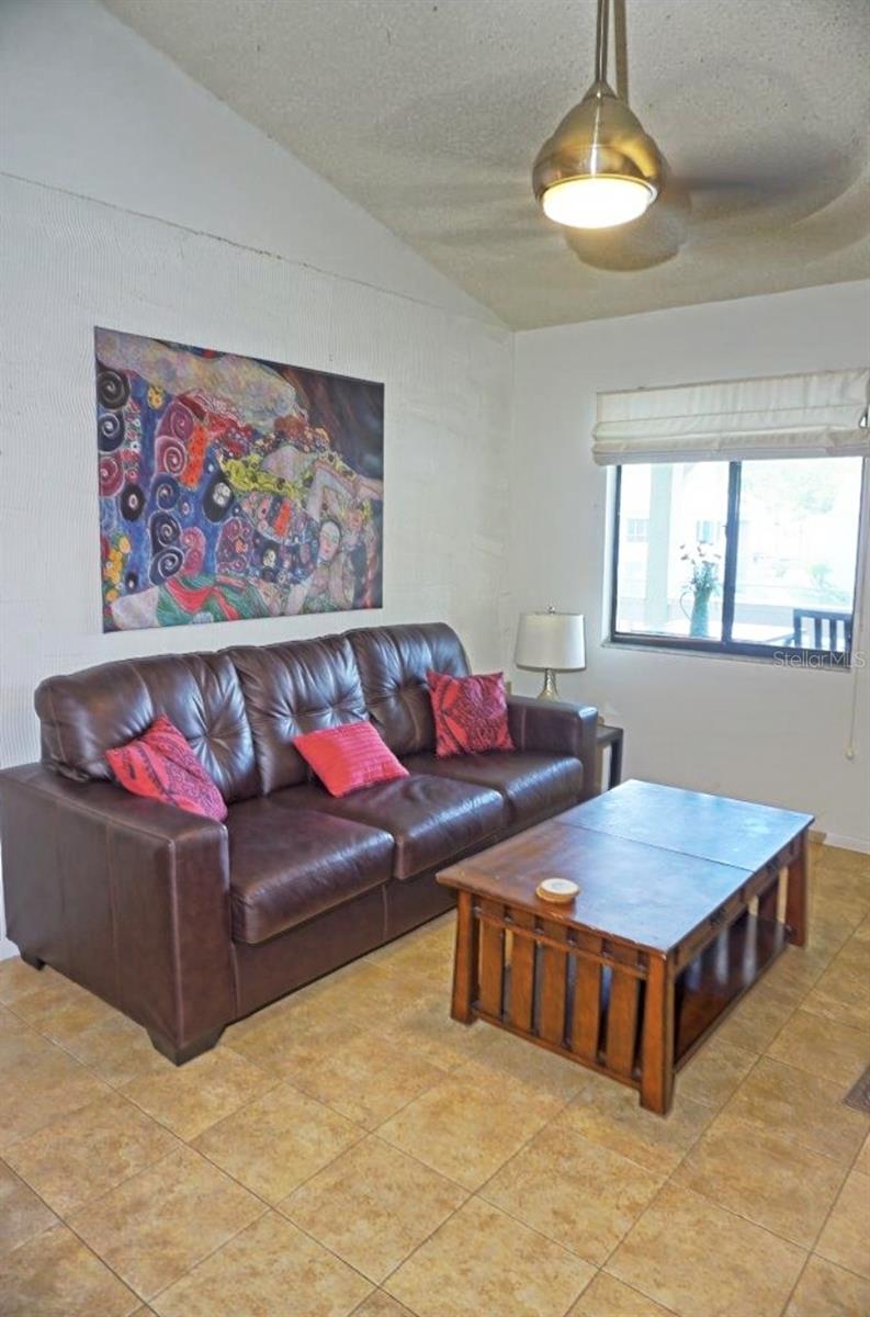 Image 5 of 35 For 20853 Haulover Cove A12