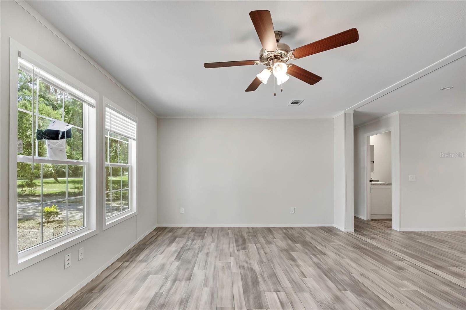 Image 10 of 37 For 4540 Winchester Terrace