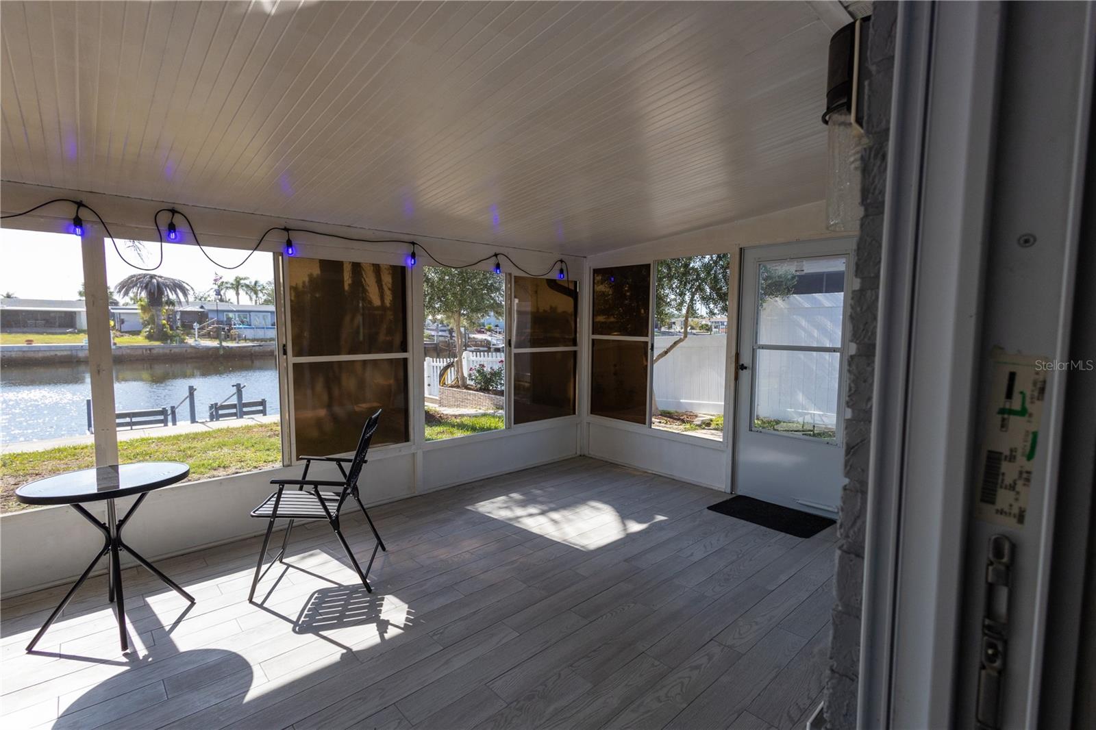 Image 14 of 52 For 12739 1st Isle