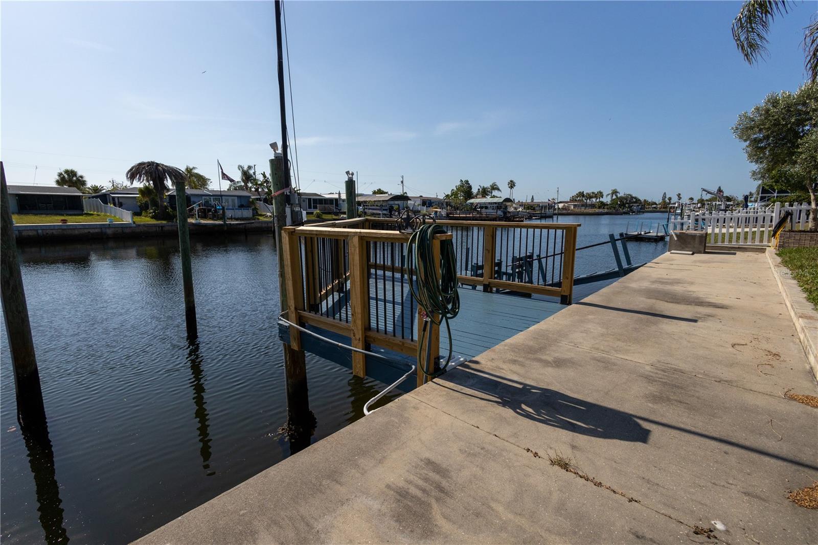 Image 41 of 52 For 12739 1st Isle