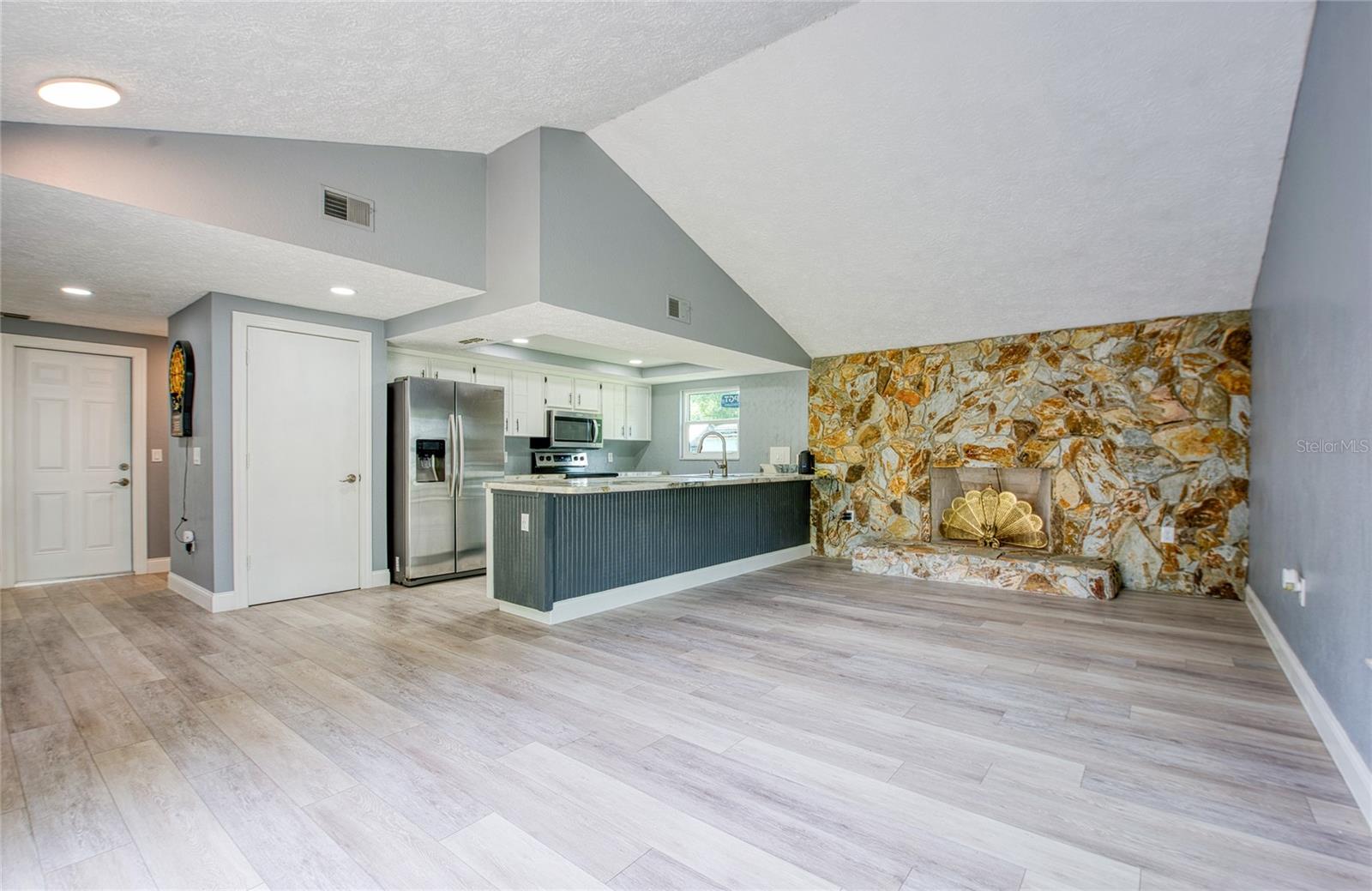 Image 16 of 55 For 6845 Stell Drive