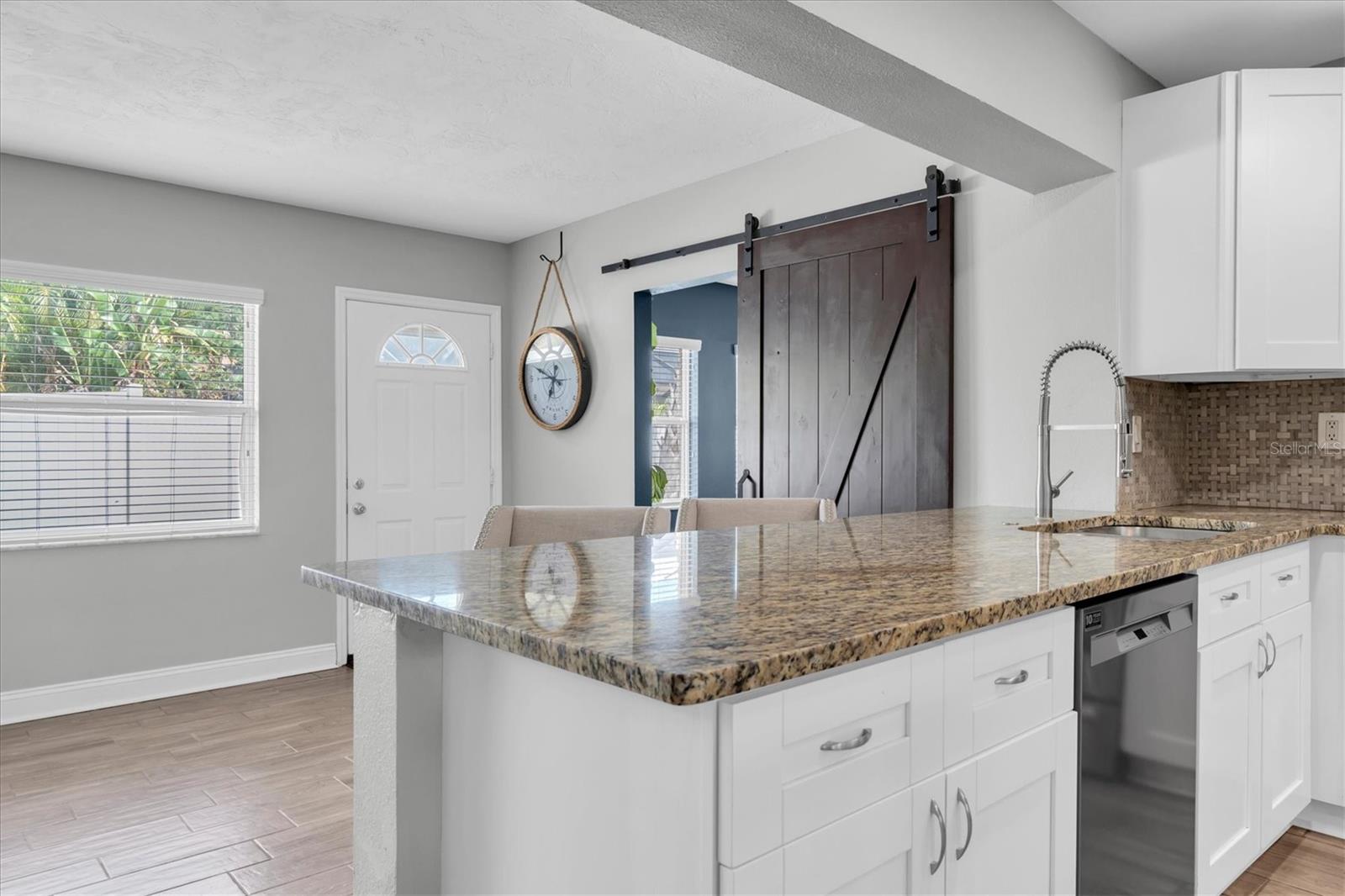 Image 12 of 42 For 6860 14th Way S