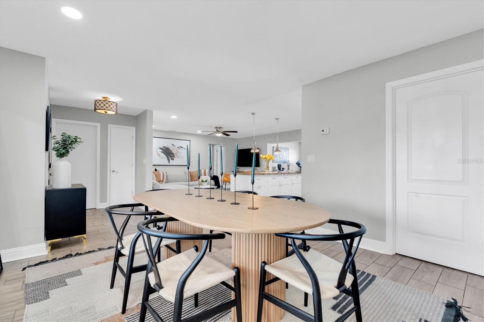 Image 15 of 42 For 6860 14th Way S