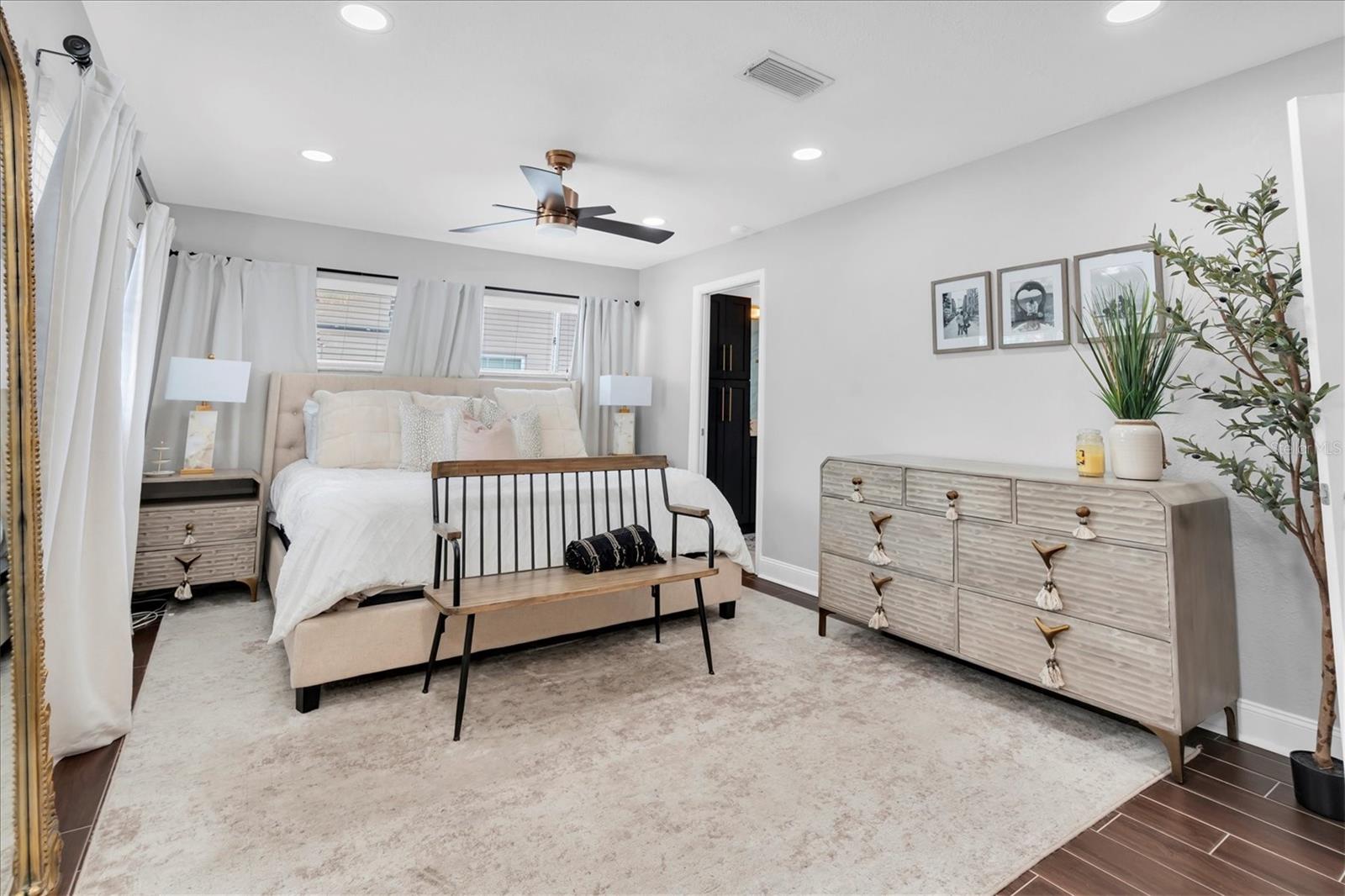 Image 18 of 42 For 6860 14th Way S