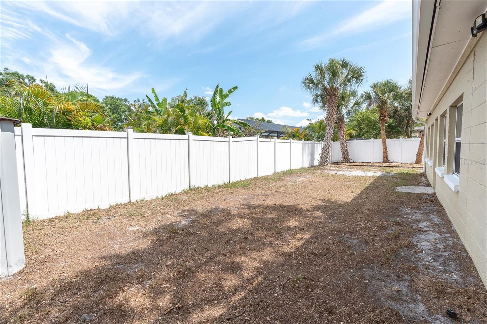 Image 33 of 42 For 6860 14th Way S