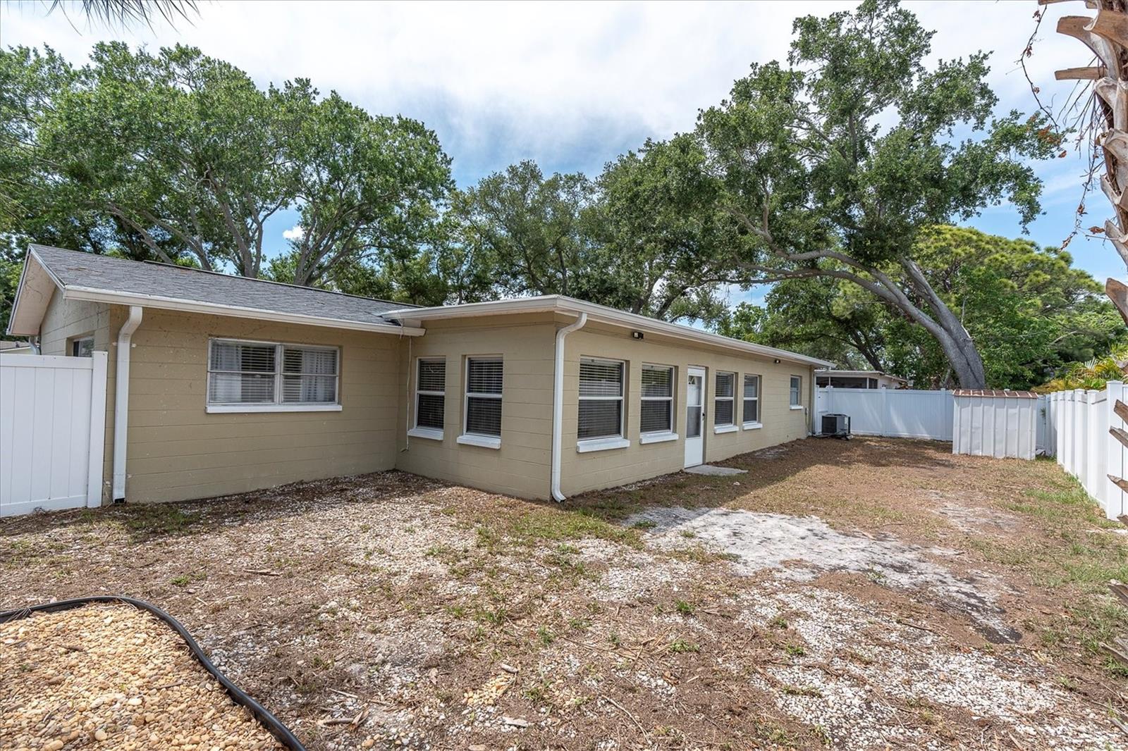Image 37 of 42 For 6860 14th Way S