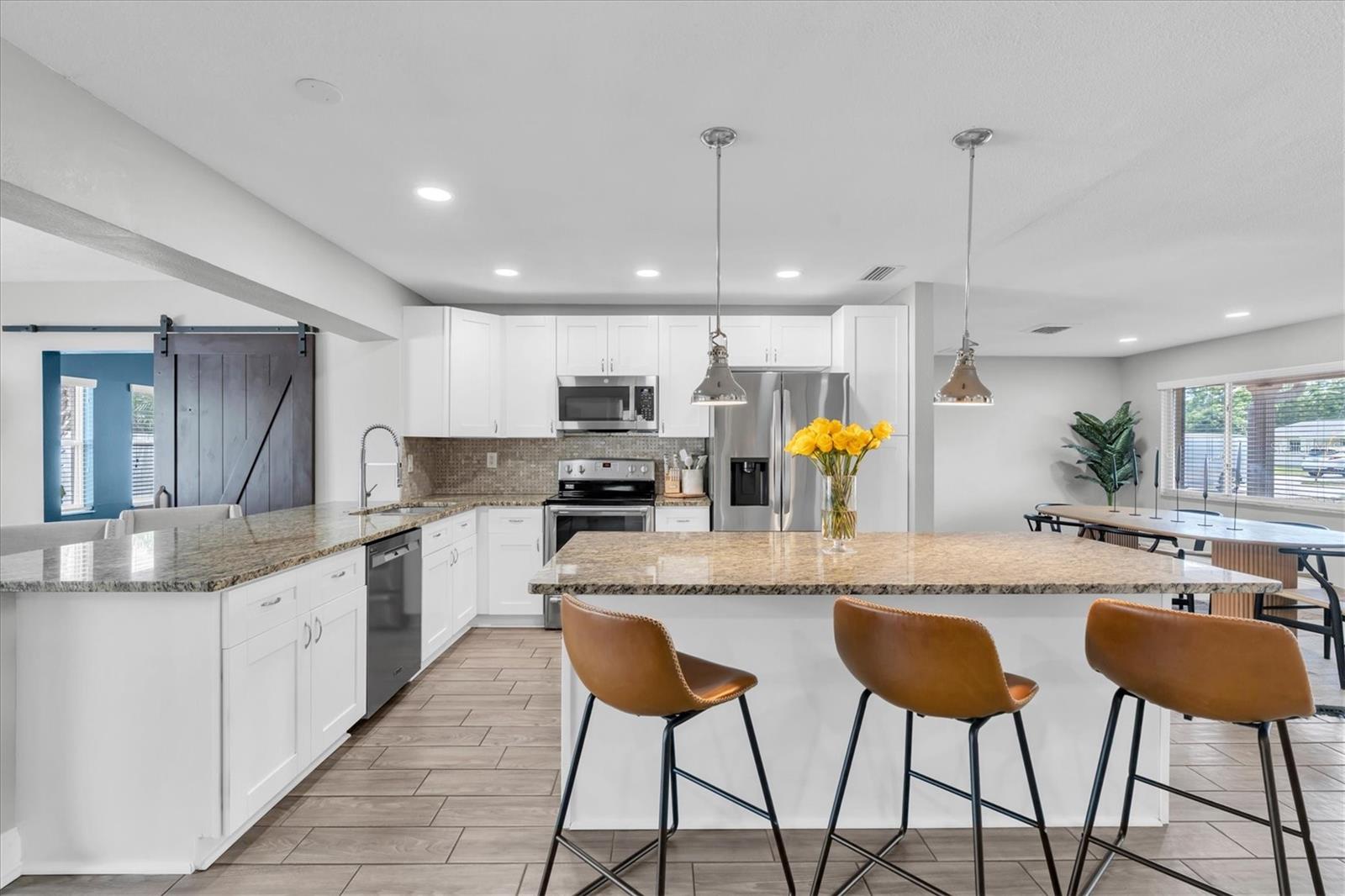 Image 4 of 42 For 6860 14th Way S