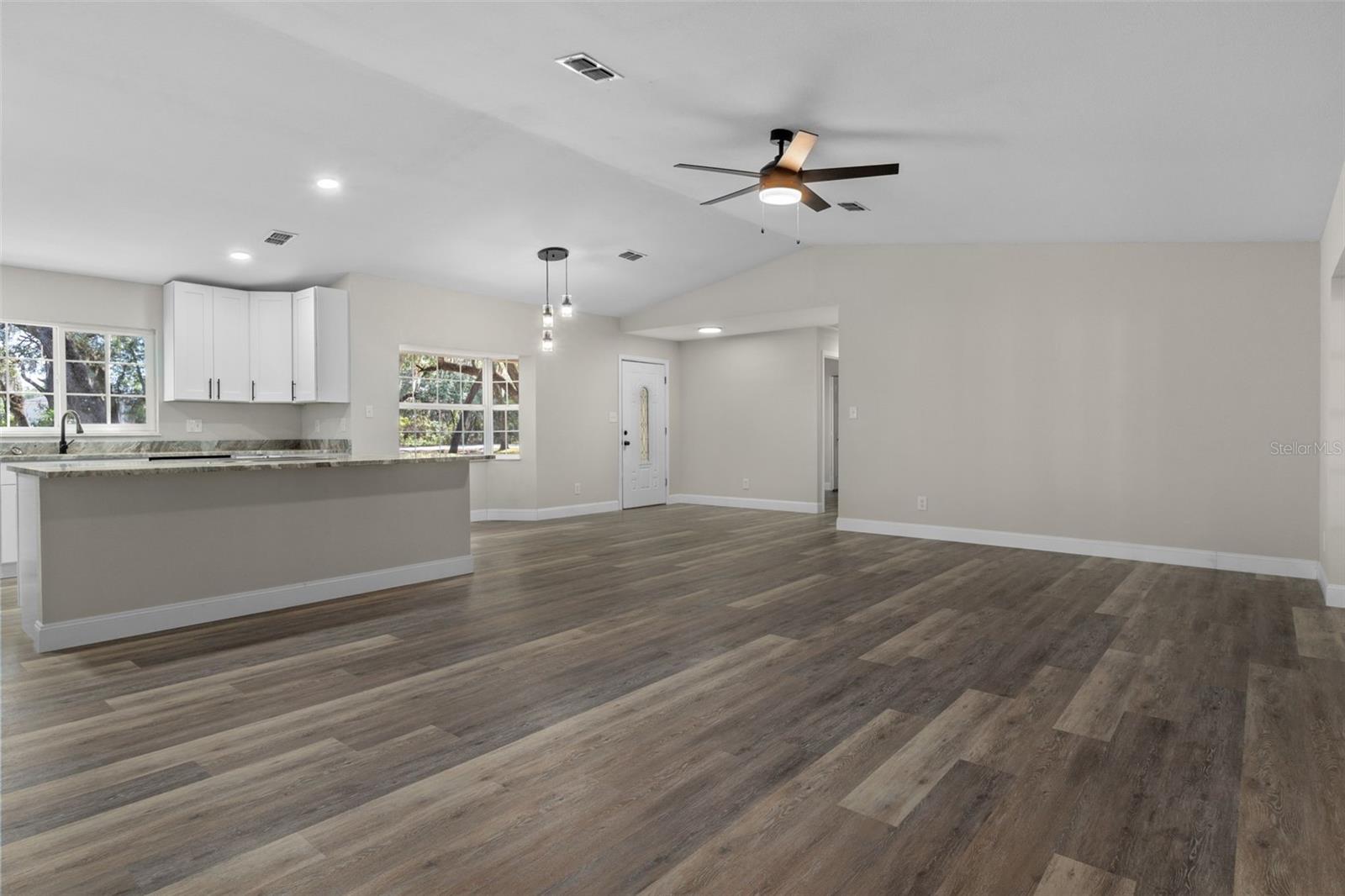Image 15 of 52 For 34575 Orchid Parkway